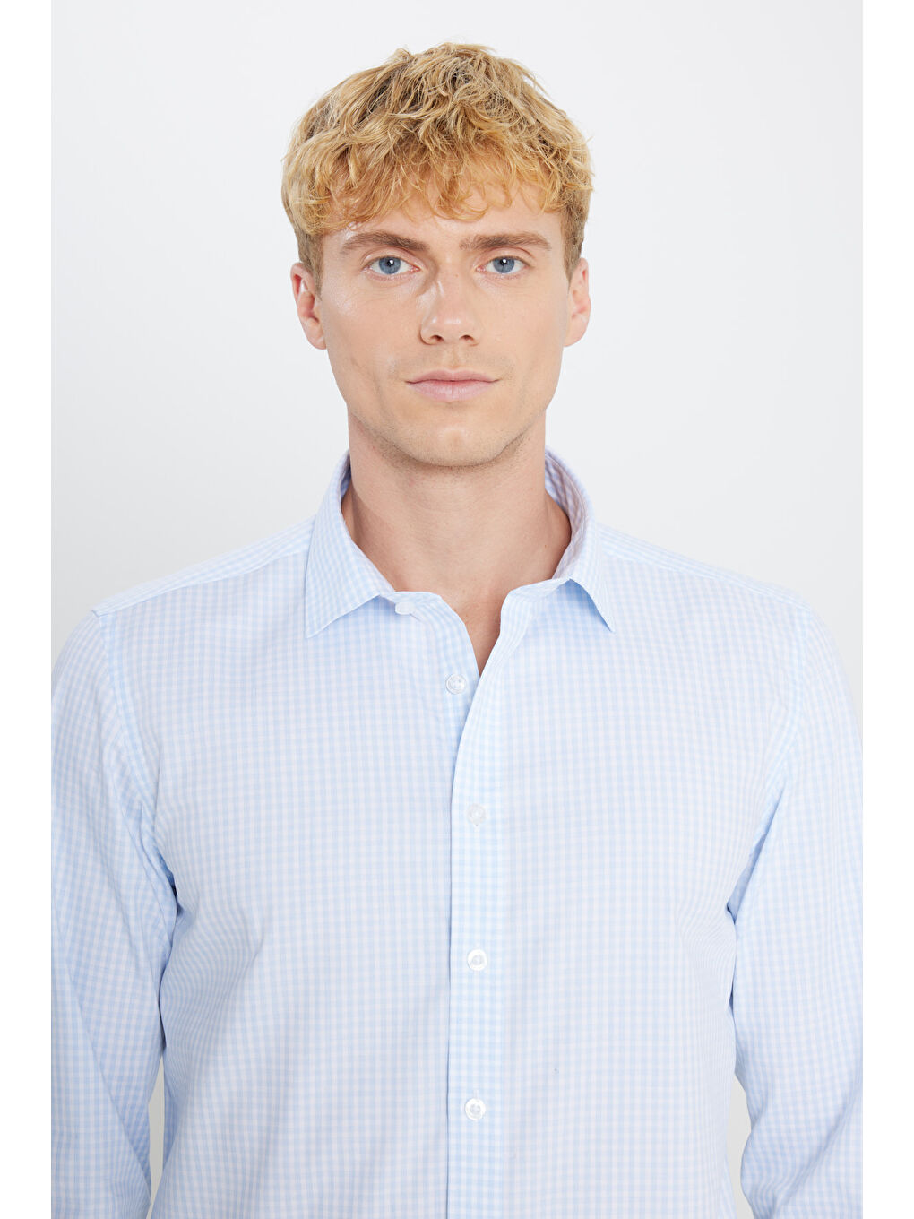 Erkek Mavi-Beyaz Ütü Gerektirmeyen %100 Pamuk Slim Fit Klasik Yaka Gömlek-3