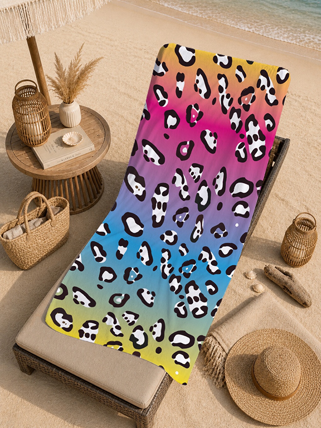 Pembe Renkli Degrade Leopar Desenli 70x150 Cm Dijital Baskılı Plaj Ve Banyo Havlusu-4
