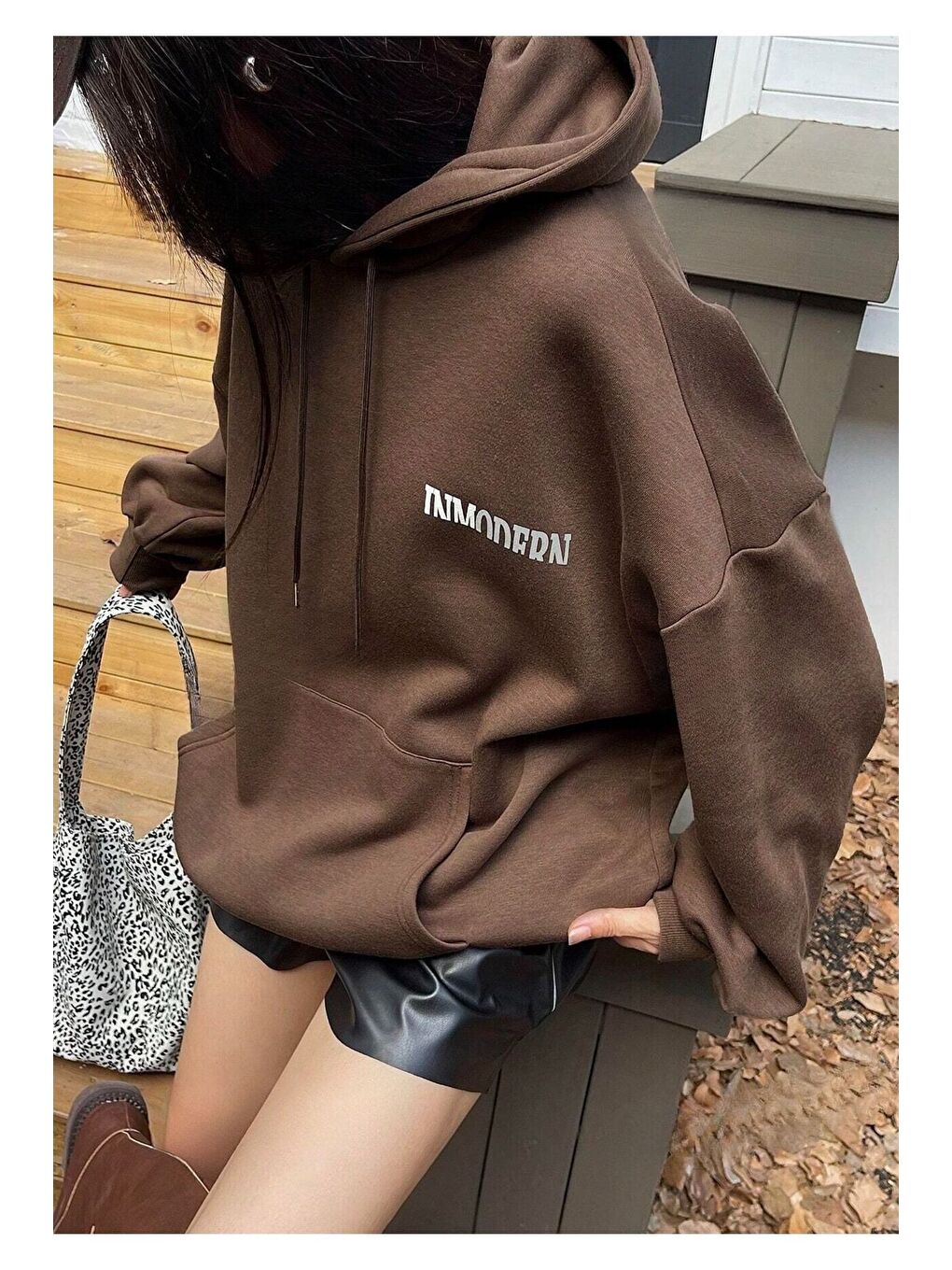 Trendseninle Kahverengi Kadın Kahverengi Inmodern Baskılı Oversize Kapüşonlu Sweatshirt Hoodie - 5