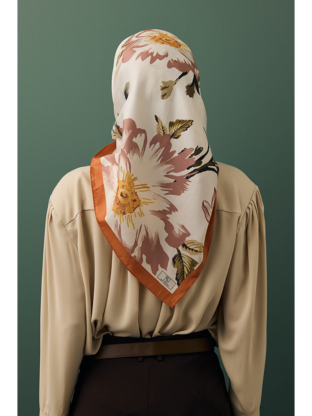 Turuncu Twill İpek Eşarp Begonia-4