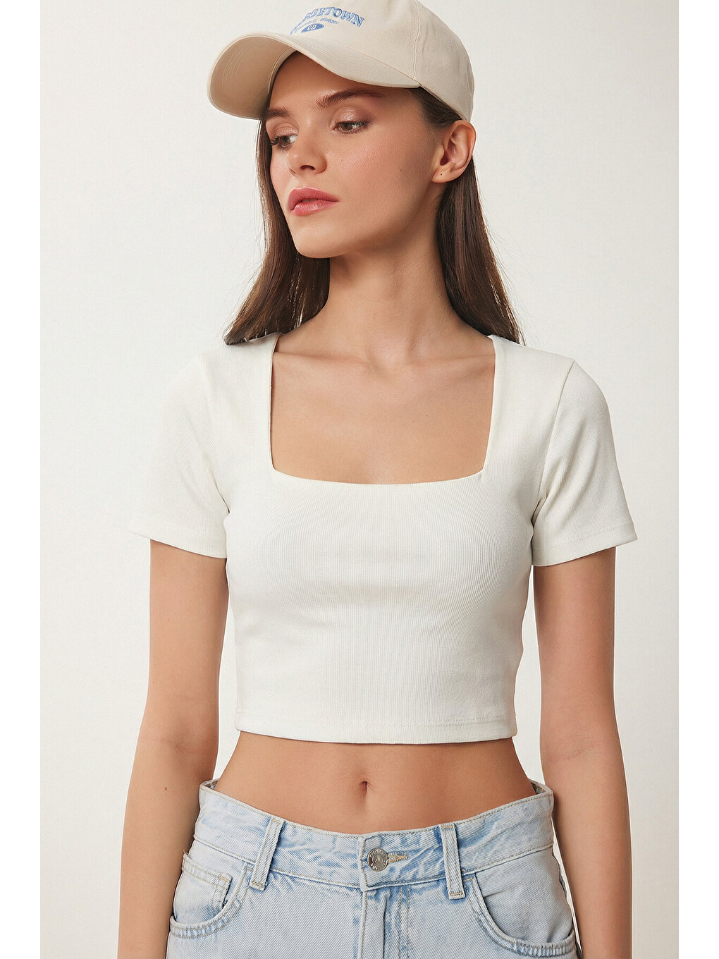 Ekru Kare Yaka Crop Örme Bluz EKRU LEX0005-2