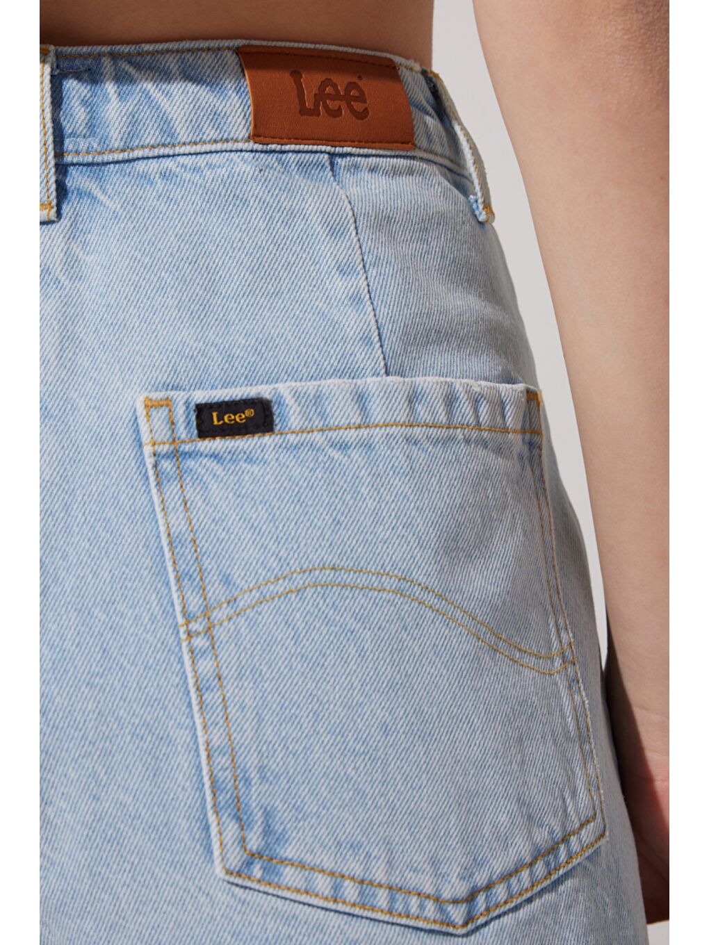 Stella Regular Fit Normal Kesim Yüksek Bel Açık Mavi Jean Jean Şort-3