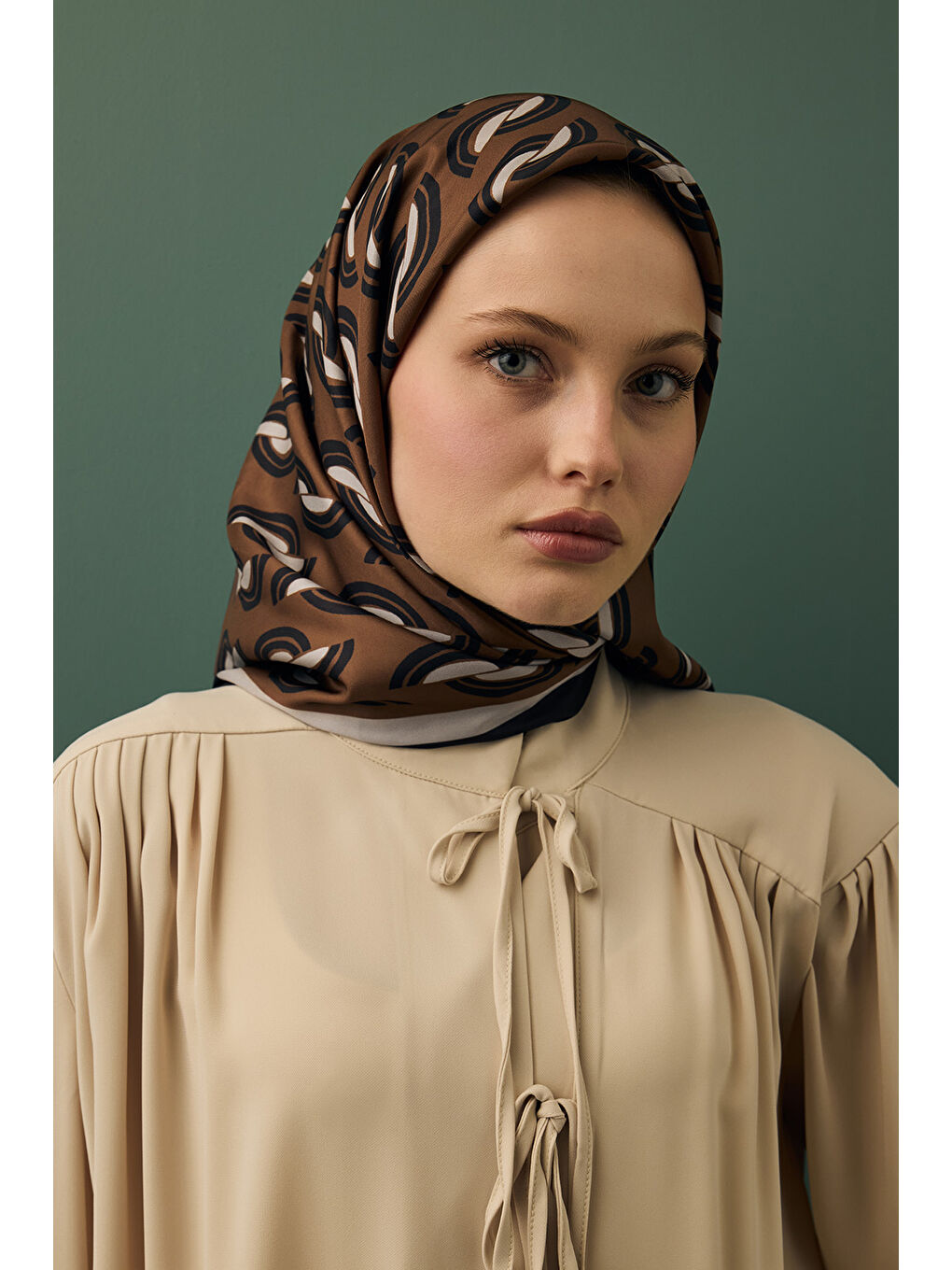 Kahverengi Twill İpek Eşarp Aura Kahve-3