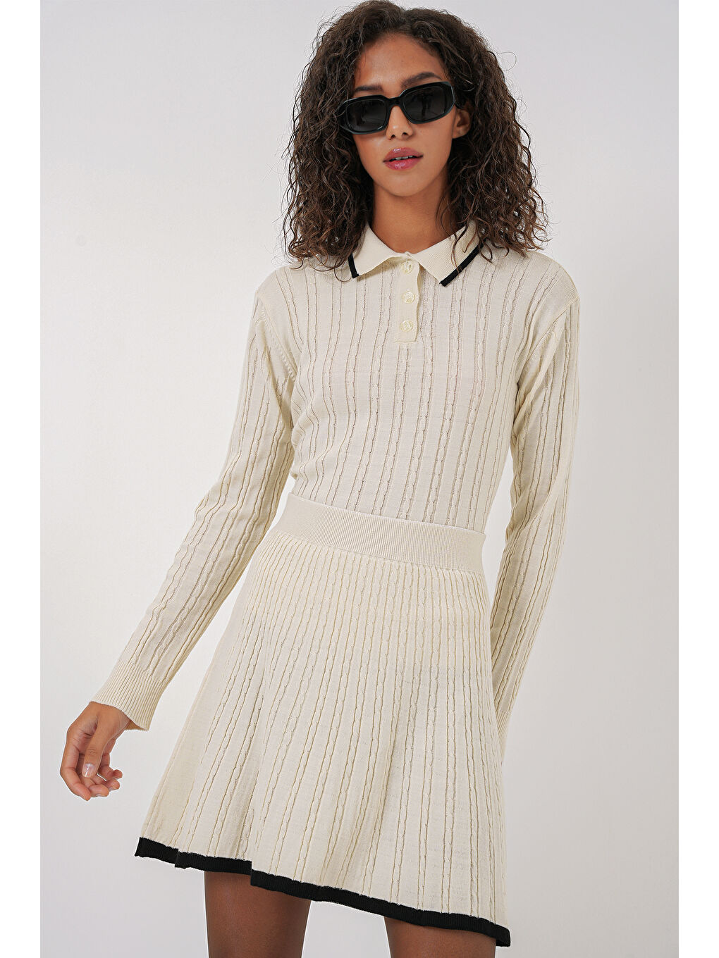 Ekru 15907 Kadın Polo Yaka Kazak Etek Triko İkili Takım - Krem