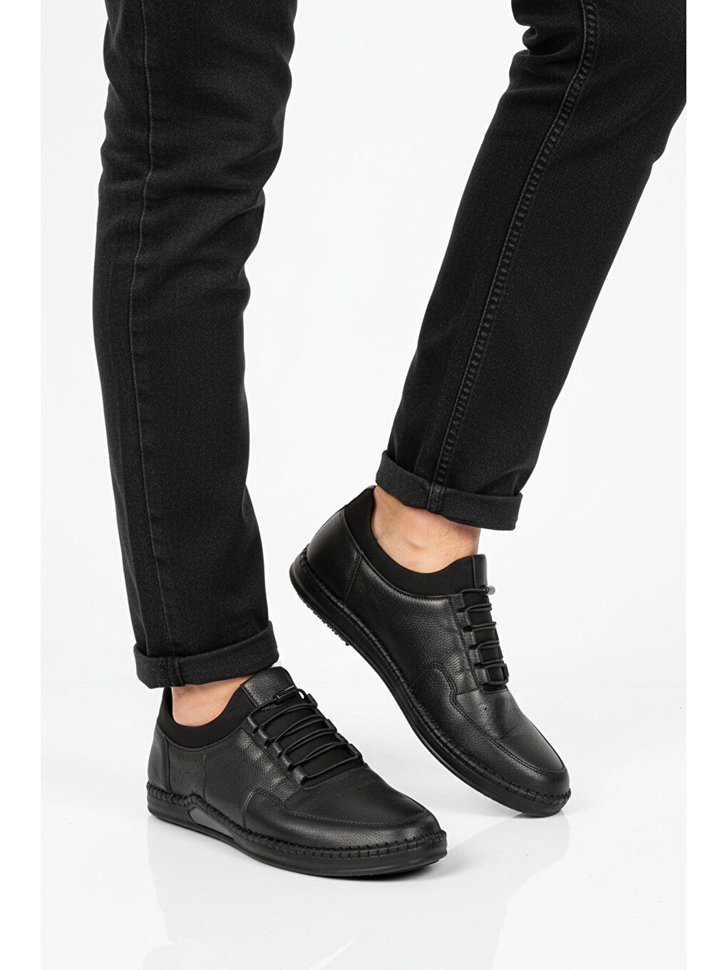 Siyah Hakiki Deri Jel Taban Anatomik Erkek Casual Ayakkabı 418 M