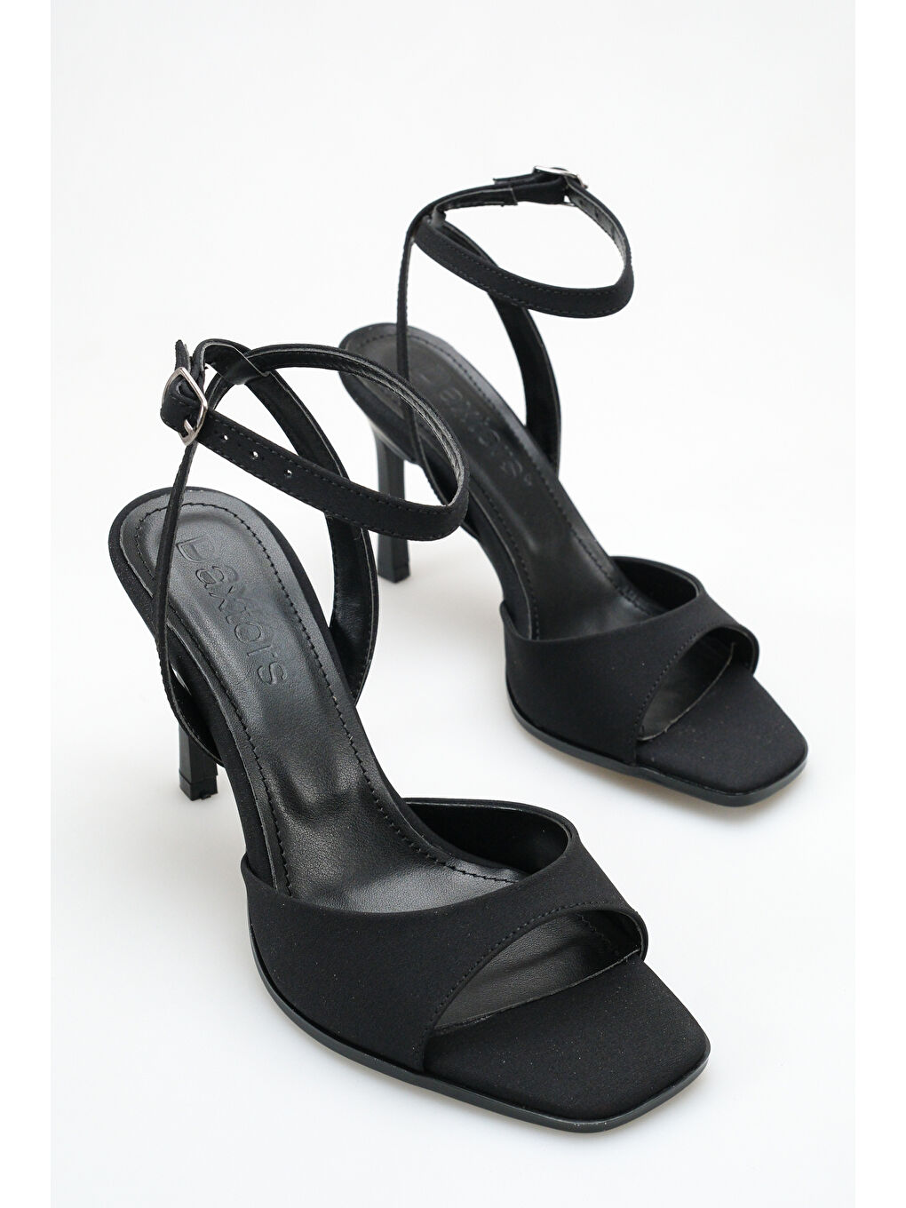 Siyah D8000 Günlük Ortopedik Kadın Klasik Topuklu Ayakkabı-2