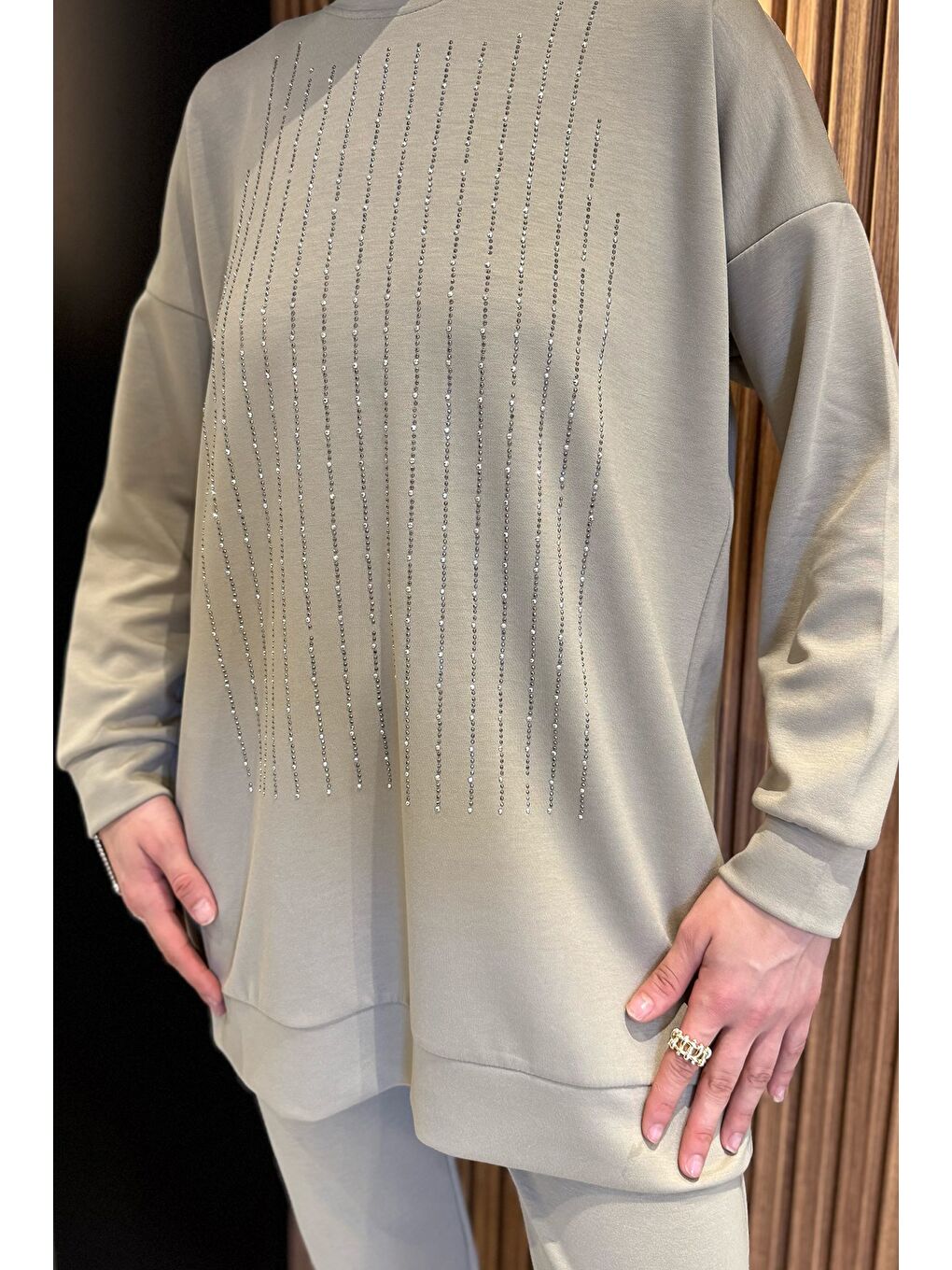 Bej Bisiklet Yaka Ön Taşlı Büyük Beden Tesettür Tunik Pantolon İkili Takım-4