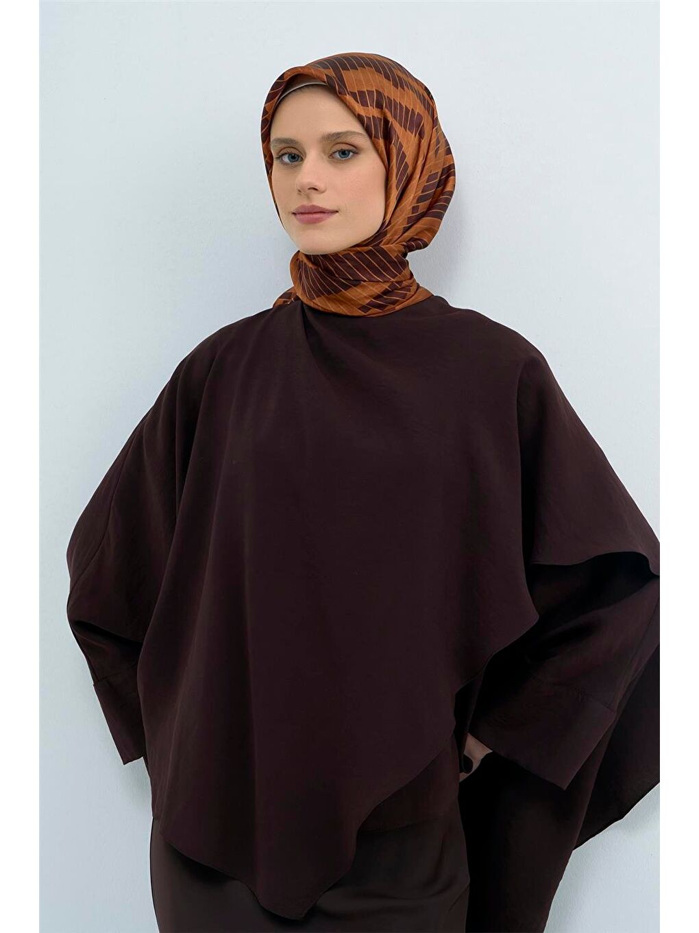 Kahverengi Saf İpek Twill Eşarp 9525D 55-1