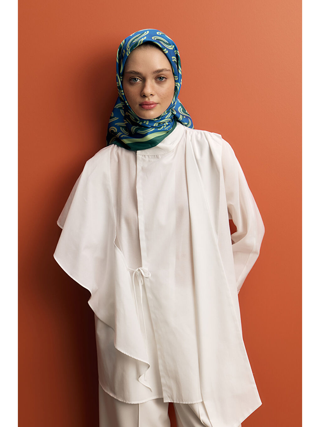 Yeşil Twill İpek Eşarp Aura Zümrüt-2