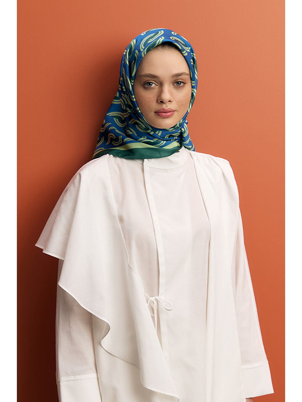 Yeşil Twill İpek Eşarp Aura Zümrüt-3