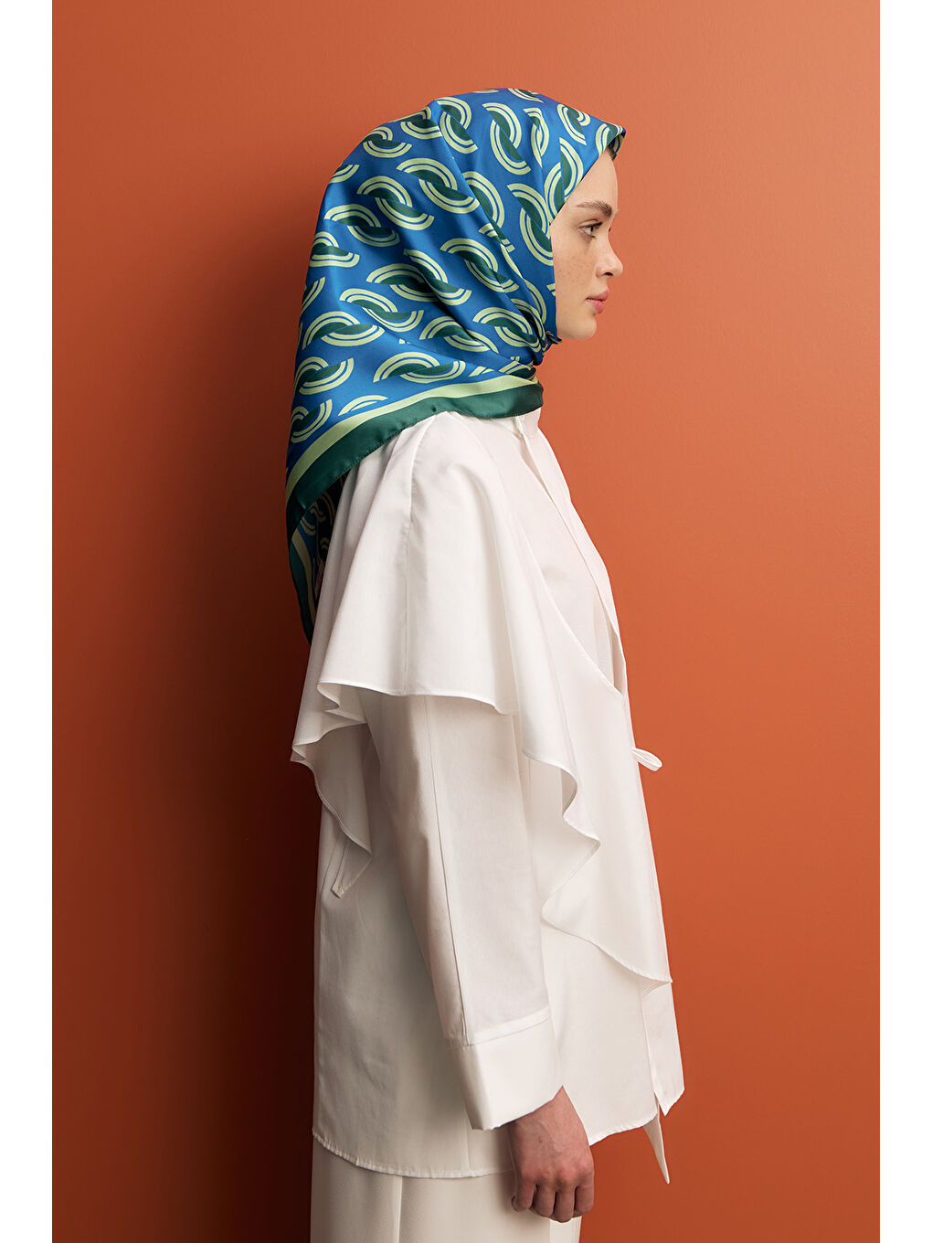 Yeşil Twill İpek Eşarp Aura Zümrüt-5