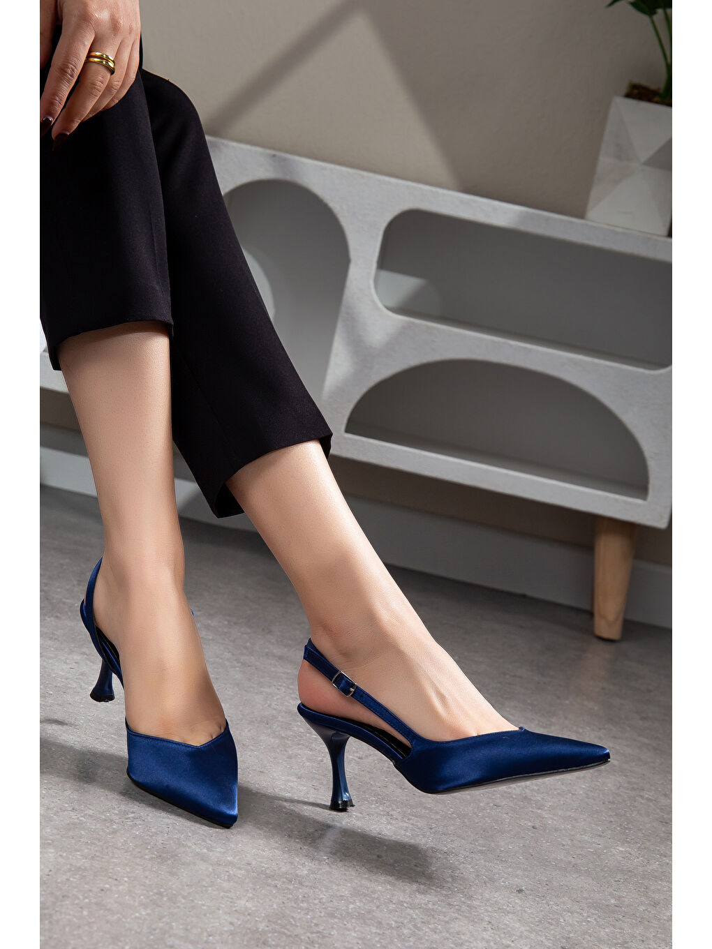 Lacivert Rives Günlük Ortopedik Kadın Klasik Topuklu Ayakkabı-3