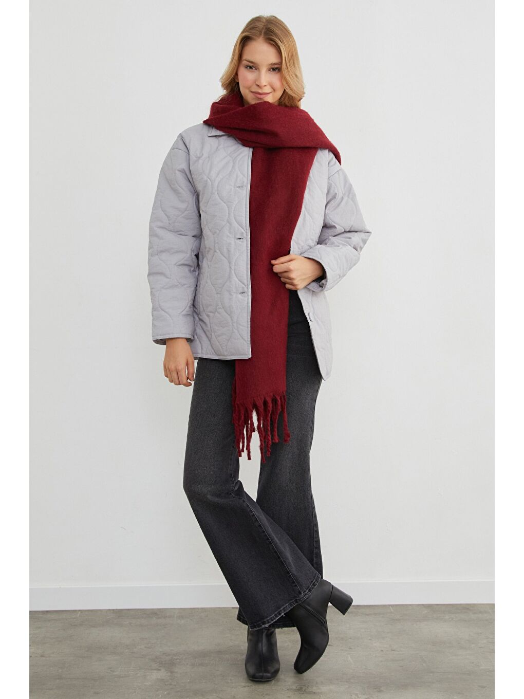 Gri Su Yolu Desenli Kapitone Oversize Düğmeli Mont-3