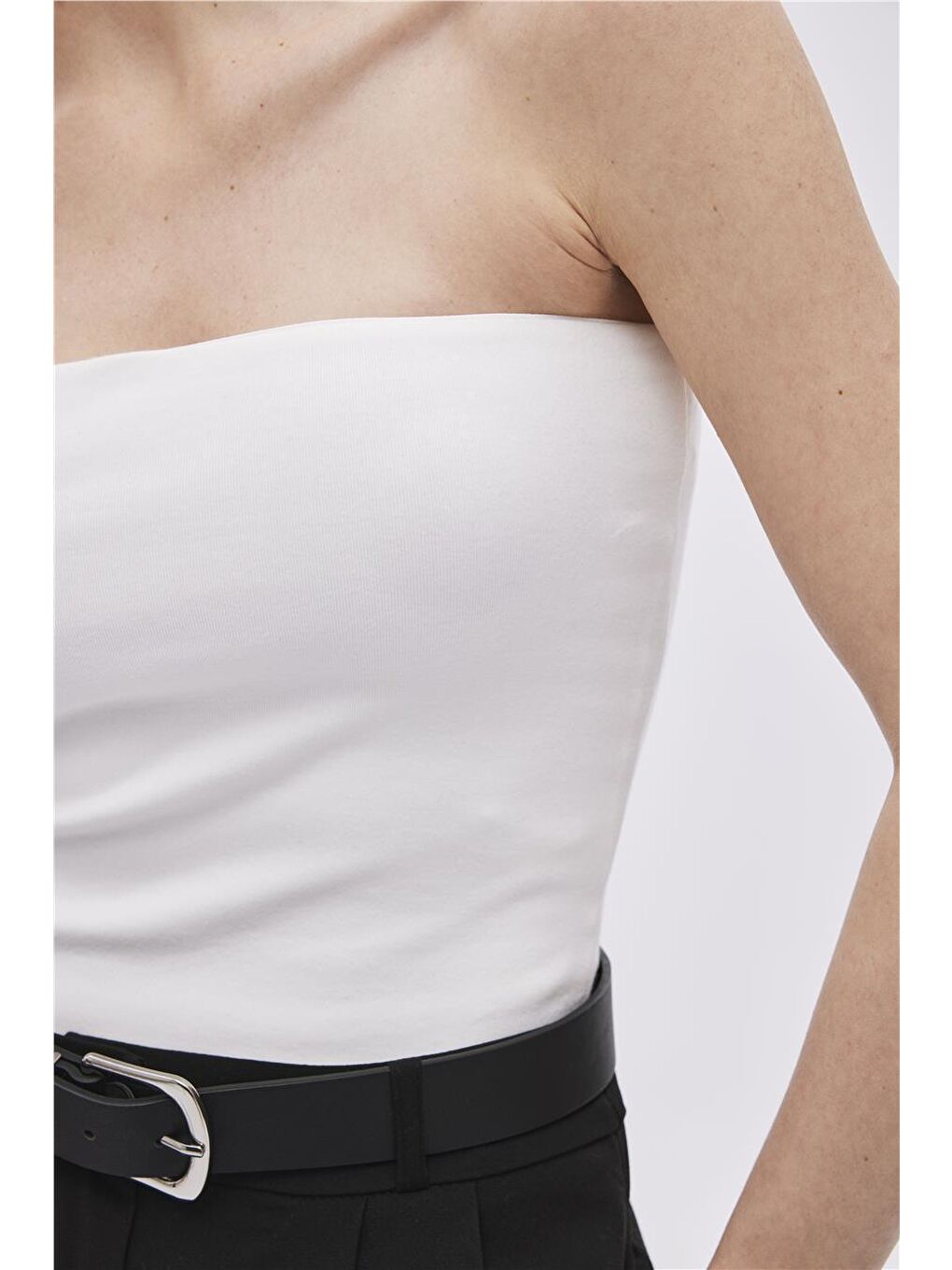 Beyaz Straplez Bluz-3