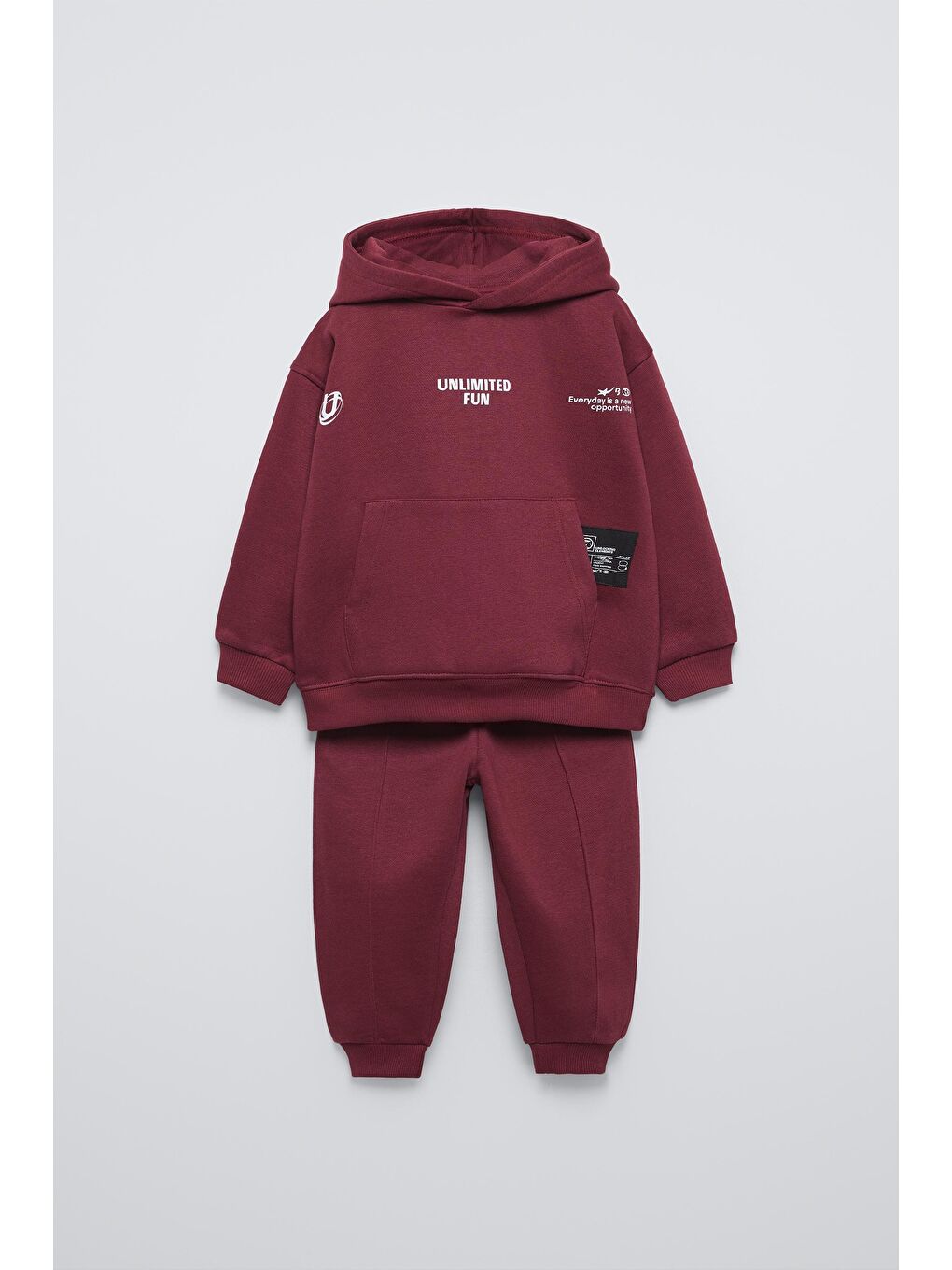 Kırmızı Erkek Çocuk Pamuklu Bordo "Unlimited Fun" Sweatshirt Eşofman Alt-Üst Takım - Kapüşonlu