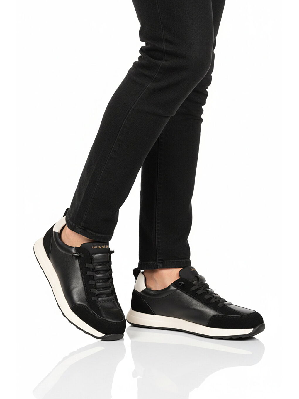 Siyah Bağcıklı Hafif Erkek Casual Ayakkabı 26Y516 M