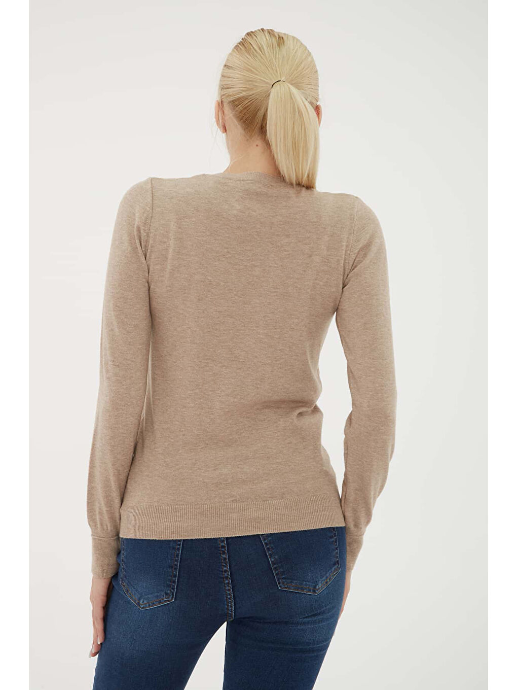 Bej Regular Fit Bisiklet Yaka Kazak 25K0777K1-4