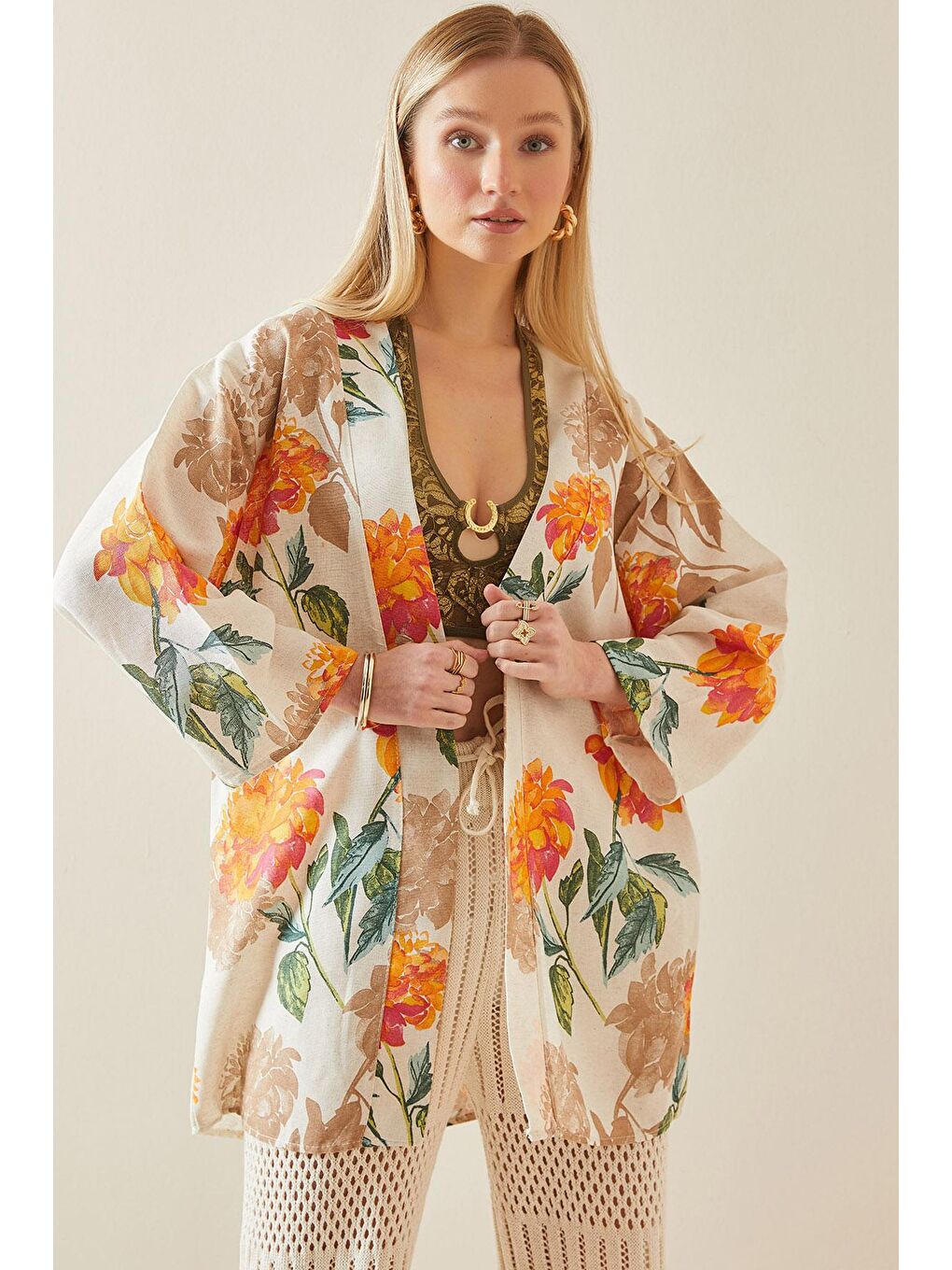 Turuncu Çiçek Desenli Oversize Kimono 5YXK4-48061-11