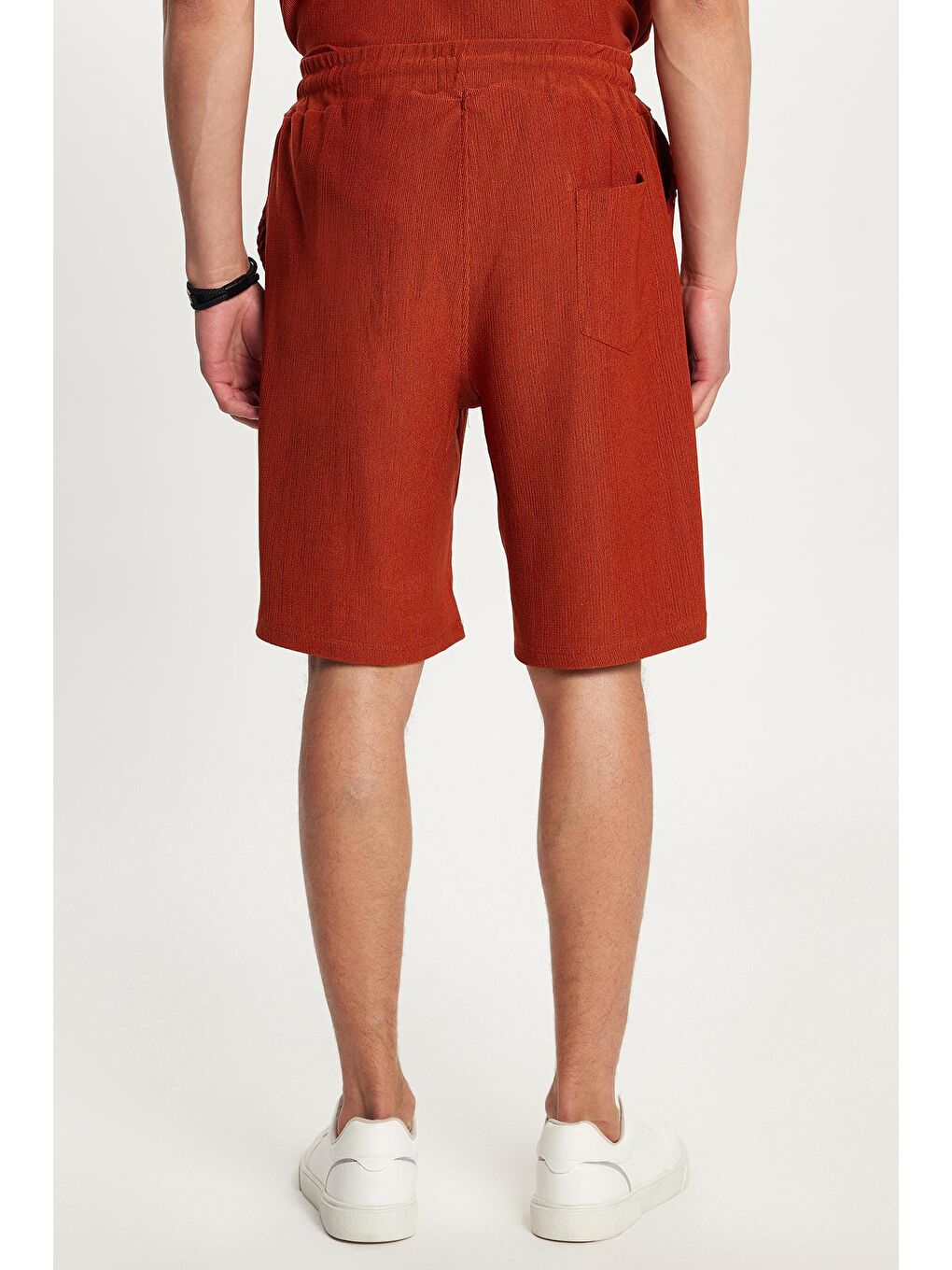 Kırmızı Erkek Standart Fit Pamuklu Jakarlı Baskılı Bisiklet Yaka Beli Bağcıklı Kiremit Şort Takım-5