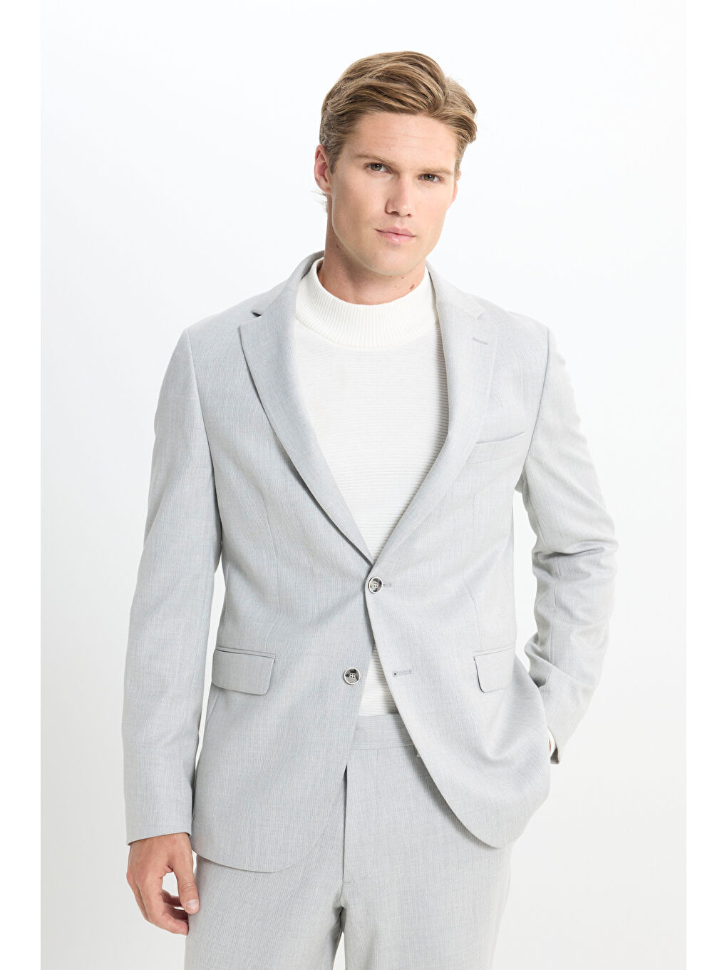 Erkek Açık Gri Slim Fit Mono Yaka Çizgili Kapak Cepli Takım Elbise