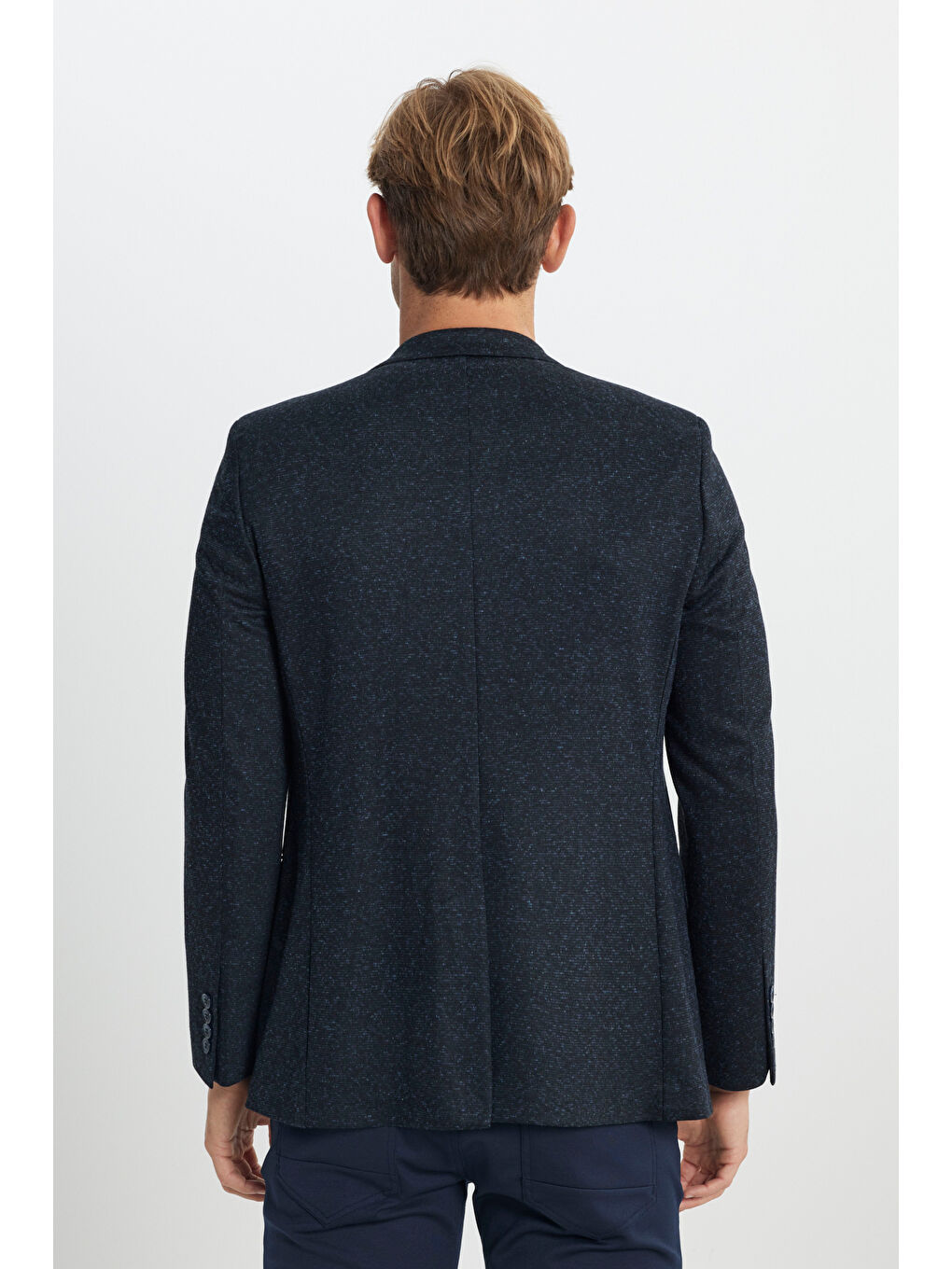 Erkek Lacivert Yünlü Regular Fit Rahat Kesim Kırlangıç Yaka Armürlü Kapak Cepli Ceket-4