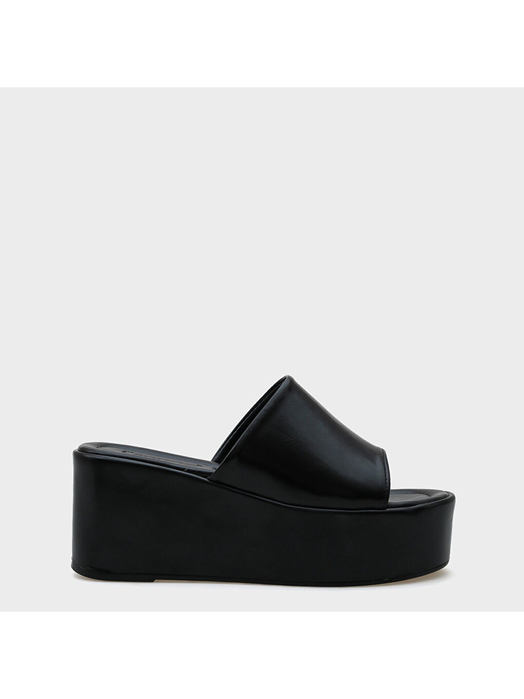 Beyaz olgu Topuk Kadın Terlik