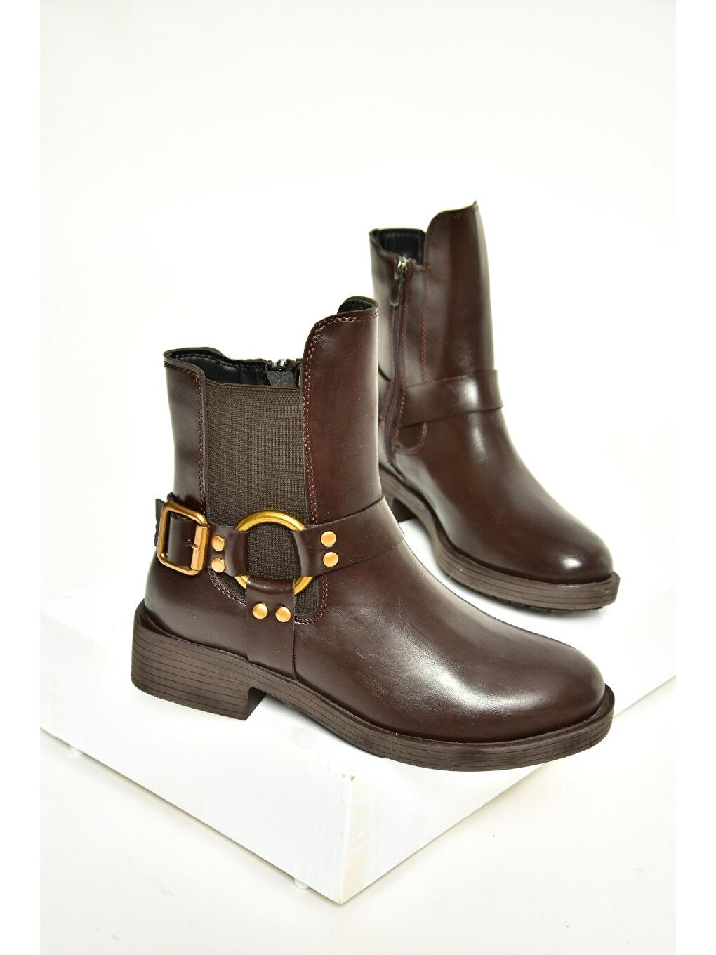 T8208810 Kahverengi Kadın Bot-4