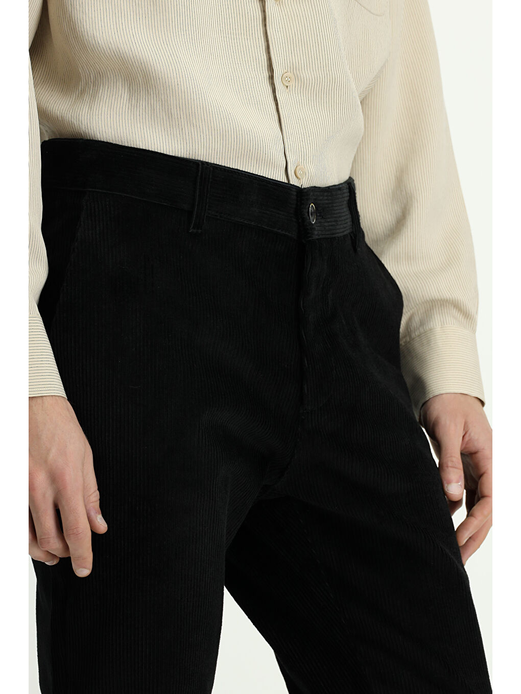 Siyah Relaxed Fit Rahat Kesim Elastanlı Kadife Pantolon-5