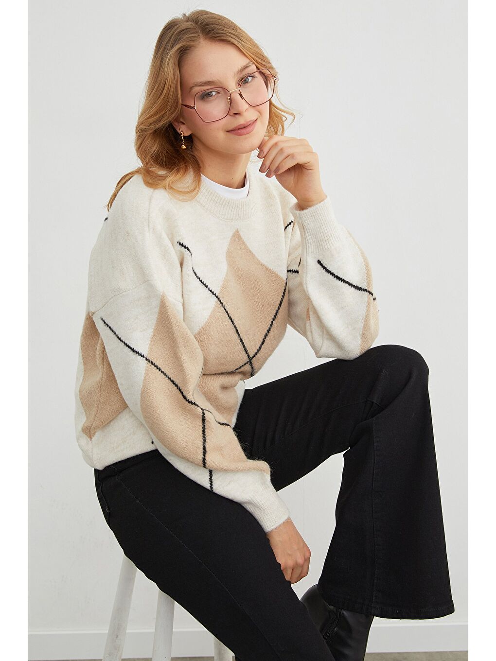 Bej Baklava Desenli Oversize Kazak-1