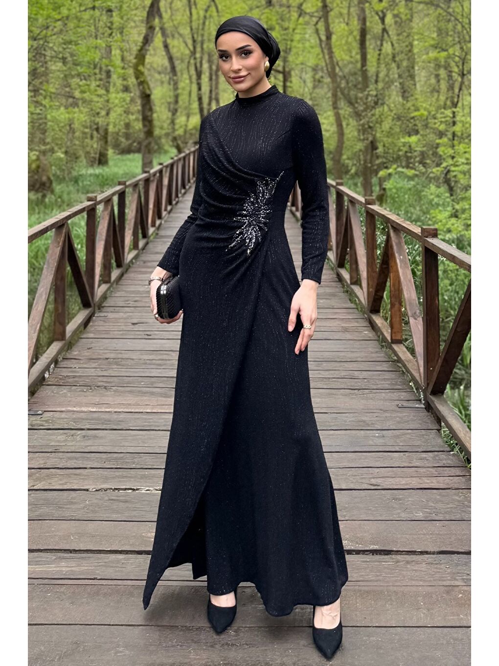 Siyah Kadın Ön Drapeli Taş İşlemeli Işıltılı Tesettür Abiye-2