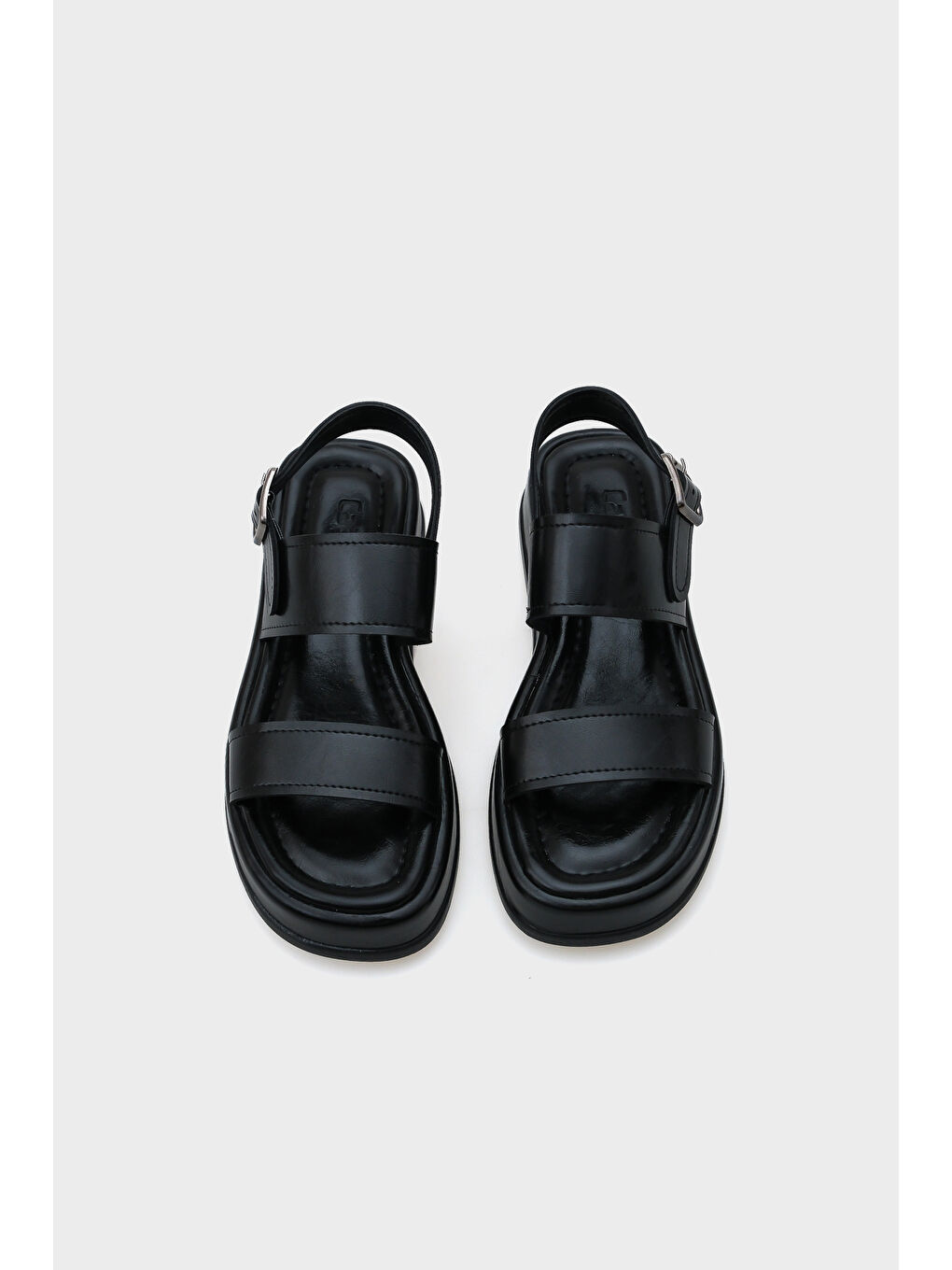 Siyah Marris Tek Bantlı Dolgu Topuklu Konfor Kadın Sandalet-5