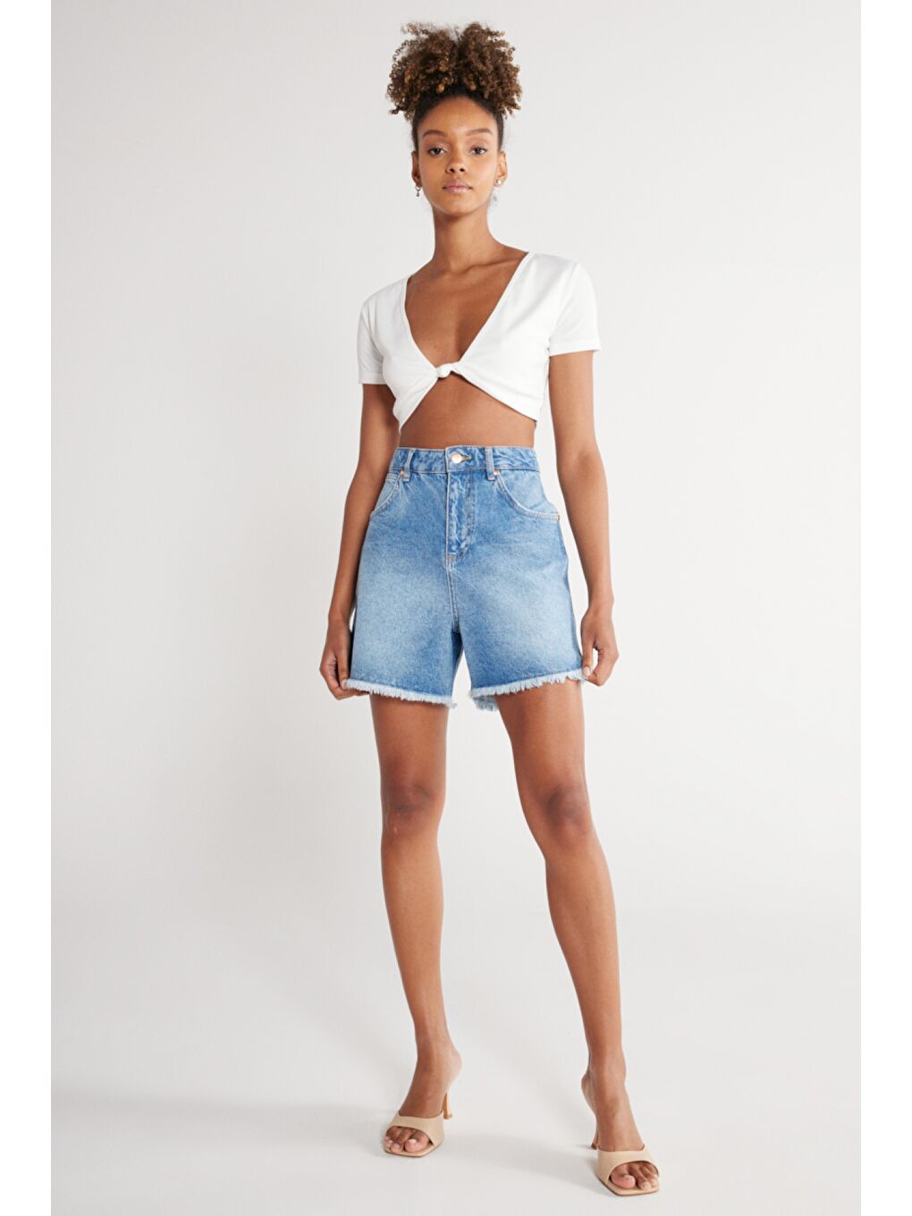 Donna Regular Fit Normal Kesim %100 Pamuk Açık Mavi Jean Jean Şort-2