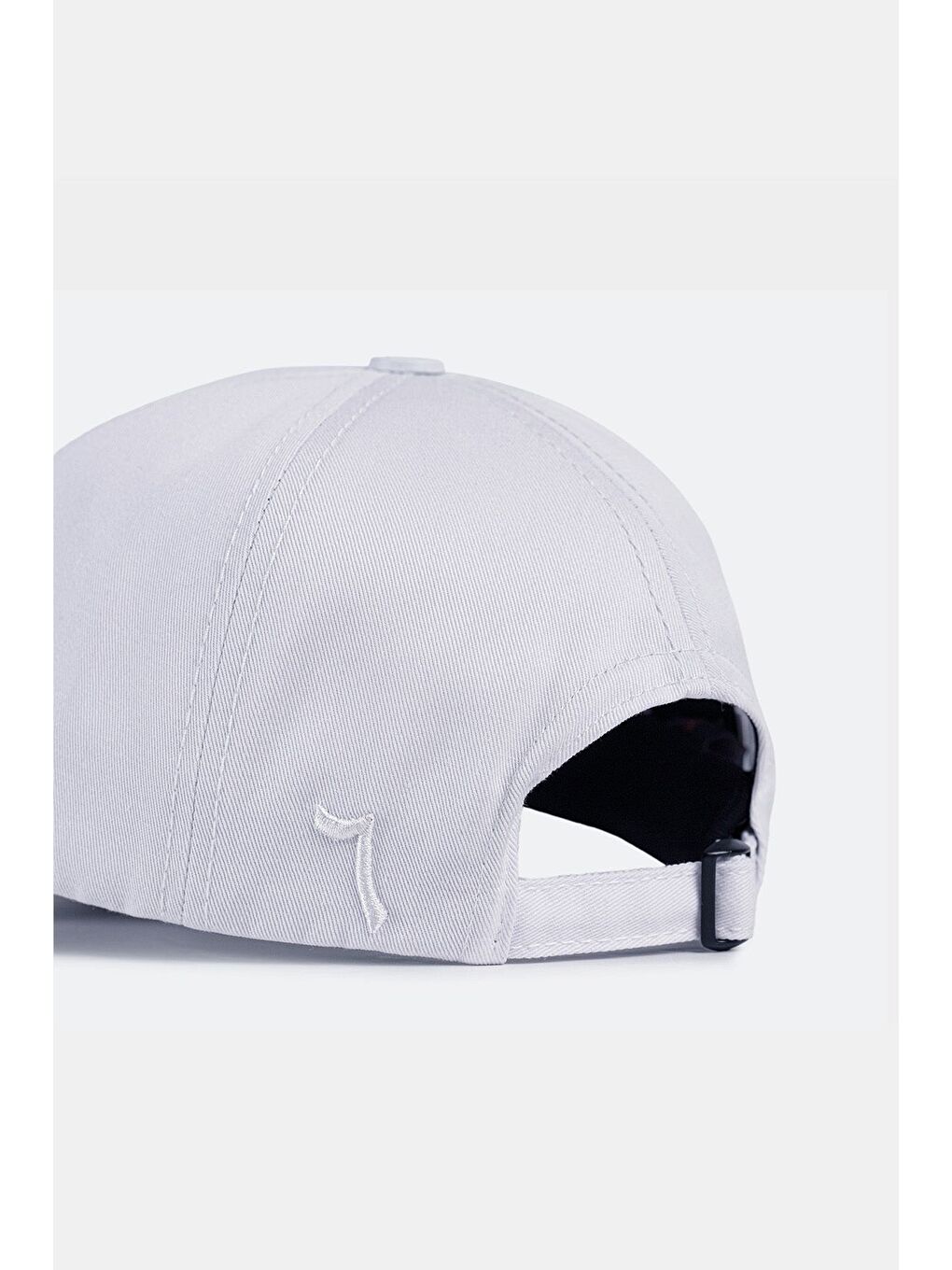 Six Köpek Logolu Beyaz Beyzbol Şapka-4