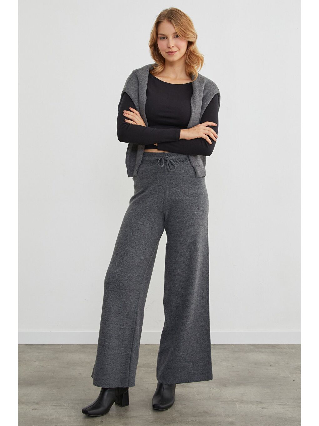 Antrasit Beli Lastikli Palazzo Triko Pantolon-1