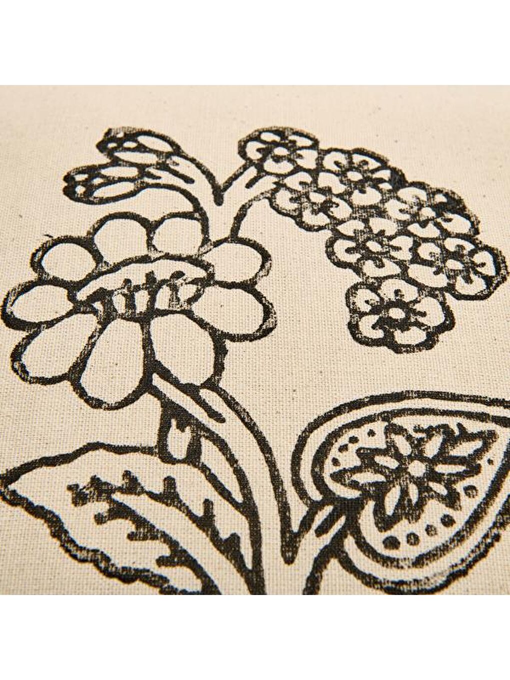 Soft Fiore Kırlent - Ekru - 40x40 cm-2