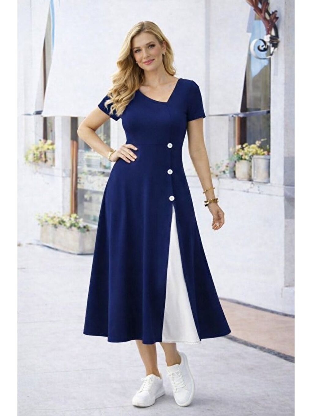 Lacivert Kadın Kısa Kollu Asimetrik Yakalı Düğme Detaylı Midi Viskon Elbise-1