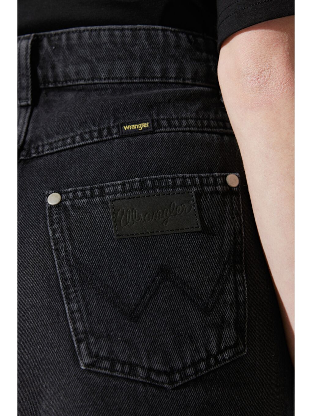 Donna Regular Fit Normal Kesim %100 Pamuk Siyah Jean Jean Şort-4