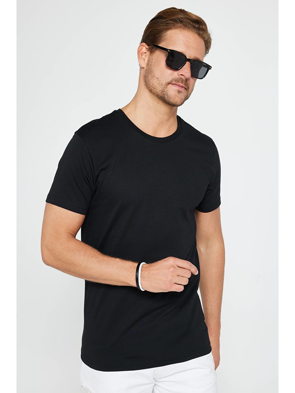 Karışık Unisex 5'Li Paket Siyah-Beyaz-Füme-Vizon-Yeşil Slim Fit Dar Kesim %100 Pamuk Bisiklet Yaka Tişört-4