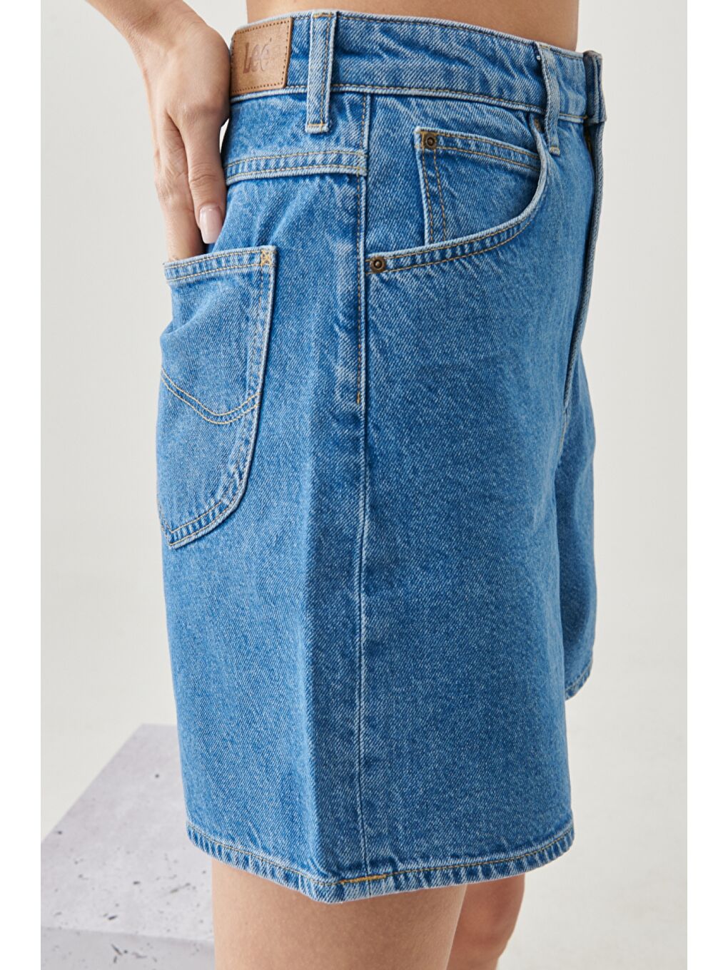 Mavi Stella Regular Fit Rahat Kesim %100 Pamuk 5 Cep Jean Şort-5