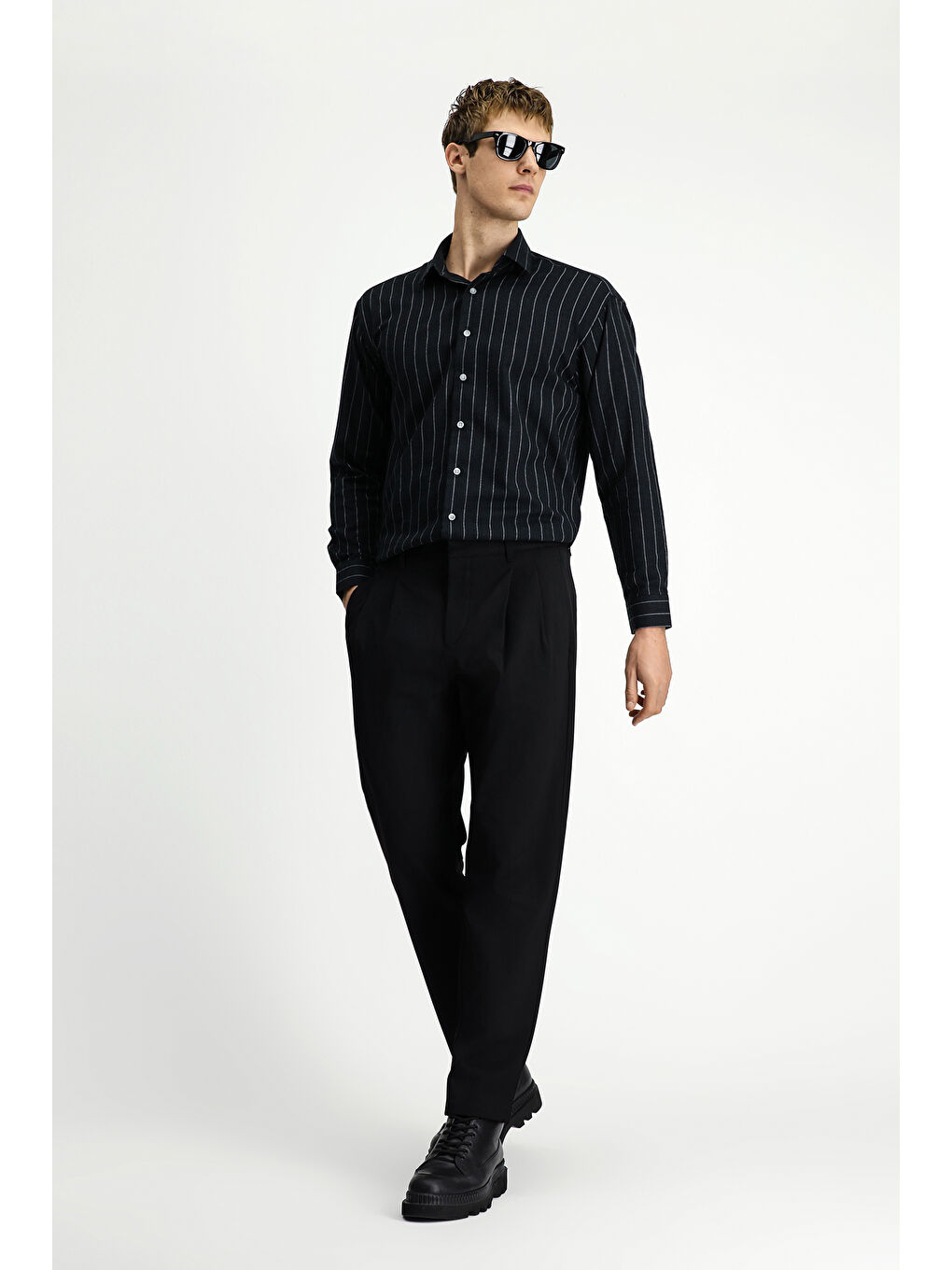 Siyah Straight Wide Fit Pileli Elastanlı Kanvas / Chino Pantolon-1