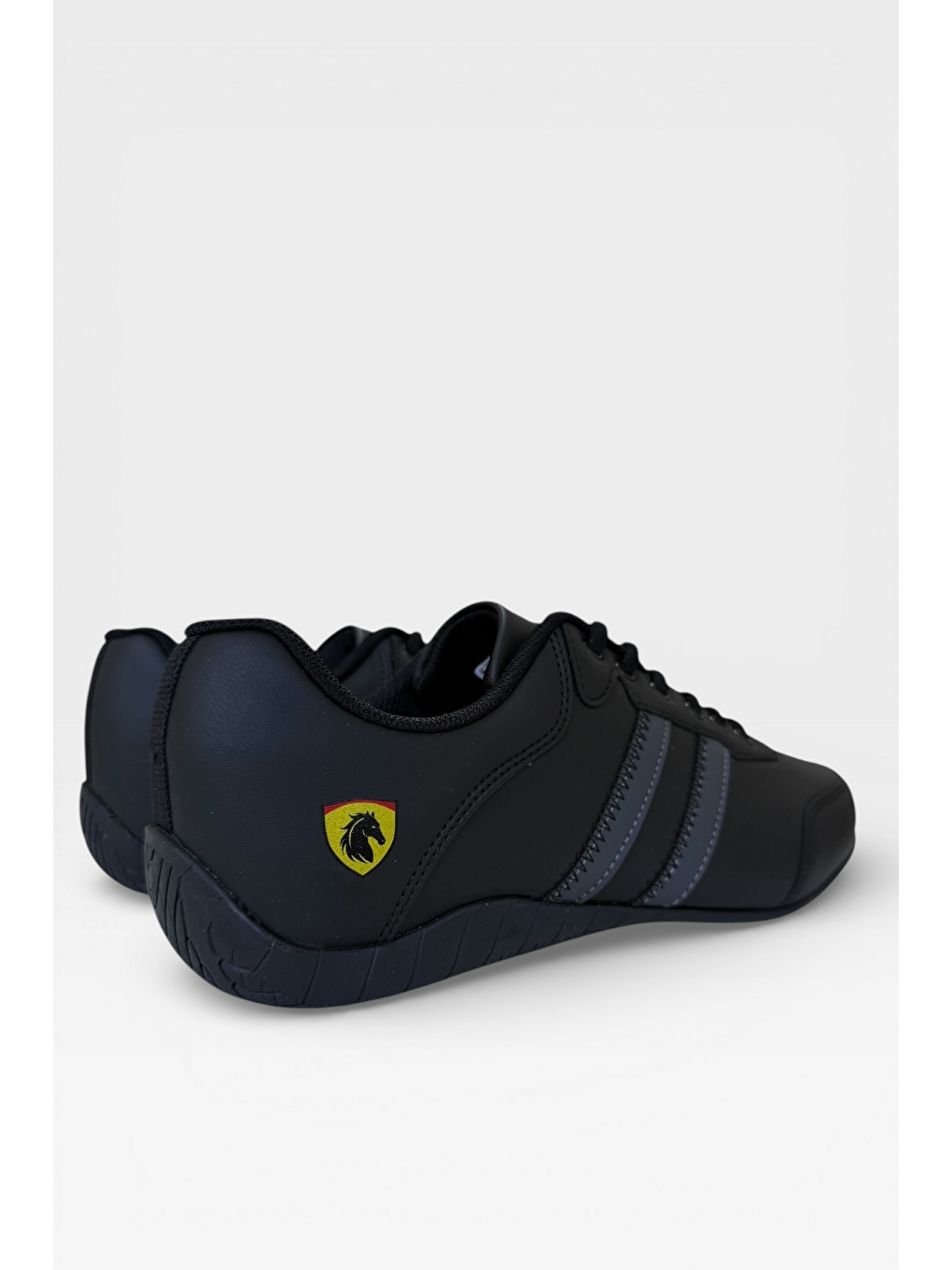 Siyah Yanı Şeritli İnce Taban Rahat Kalıp Günlük Erkek Spor Ayakkabı  Sİyah-3