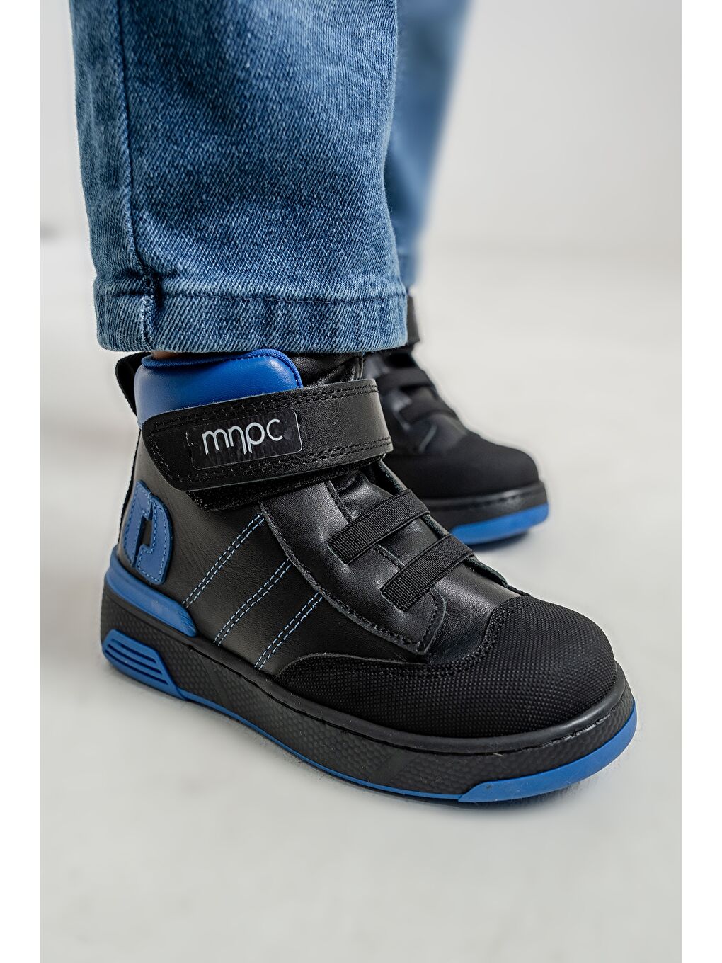 Erkek Çocuk Siyah Hakiki Deri Anatomik Günlük Bot-1