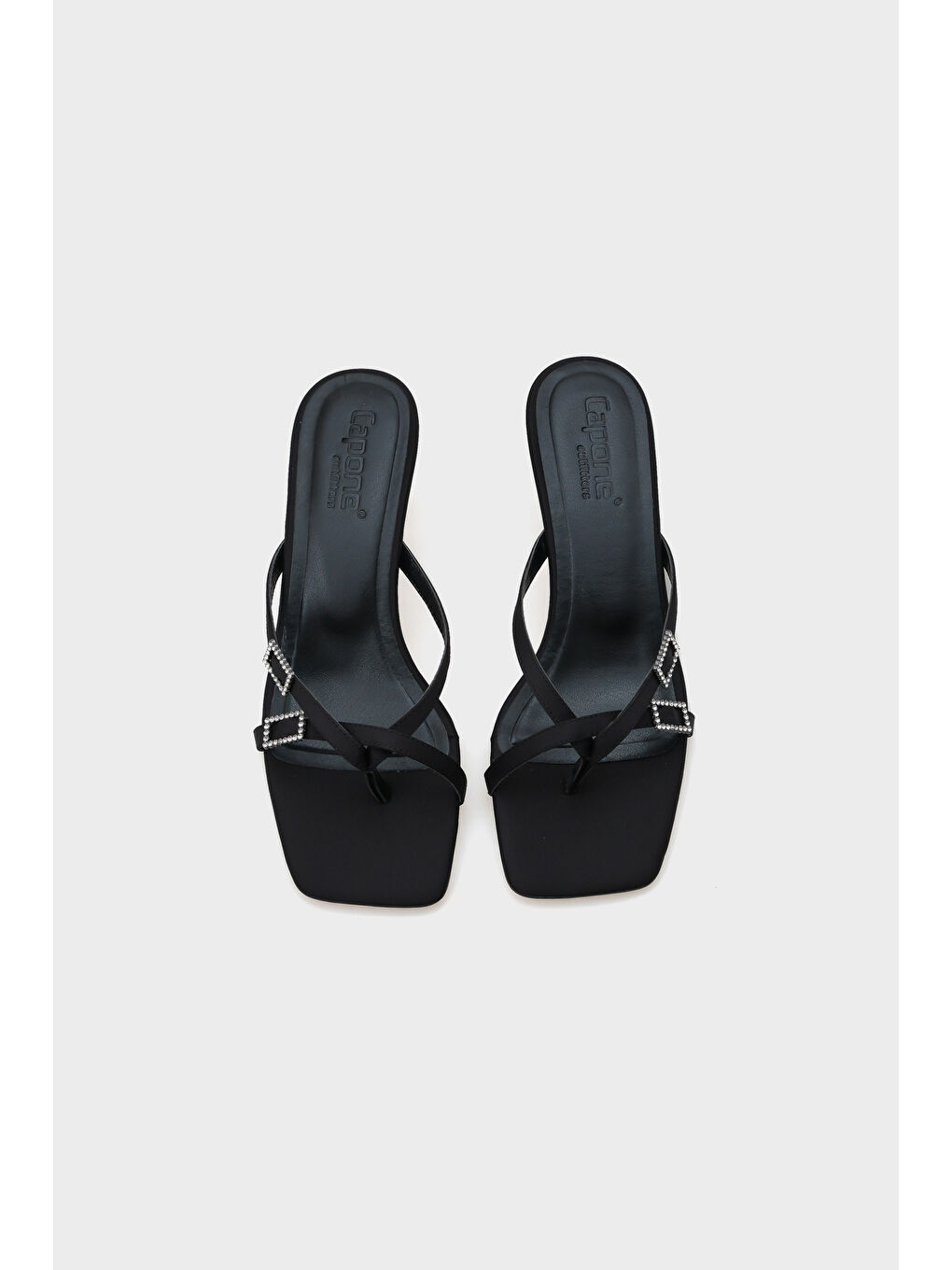 Siyah Milena Küt Burunlu Orta Topuklu Çift Taşlı Tokalı Saten Kadın Terlik-5