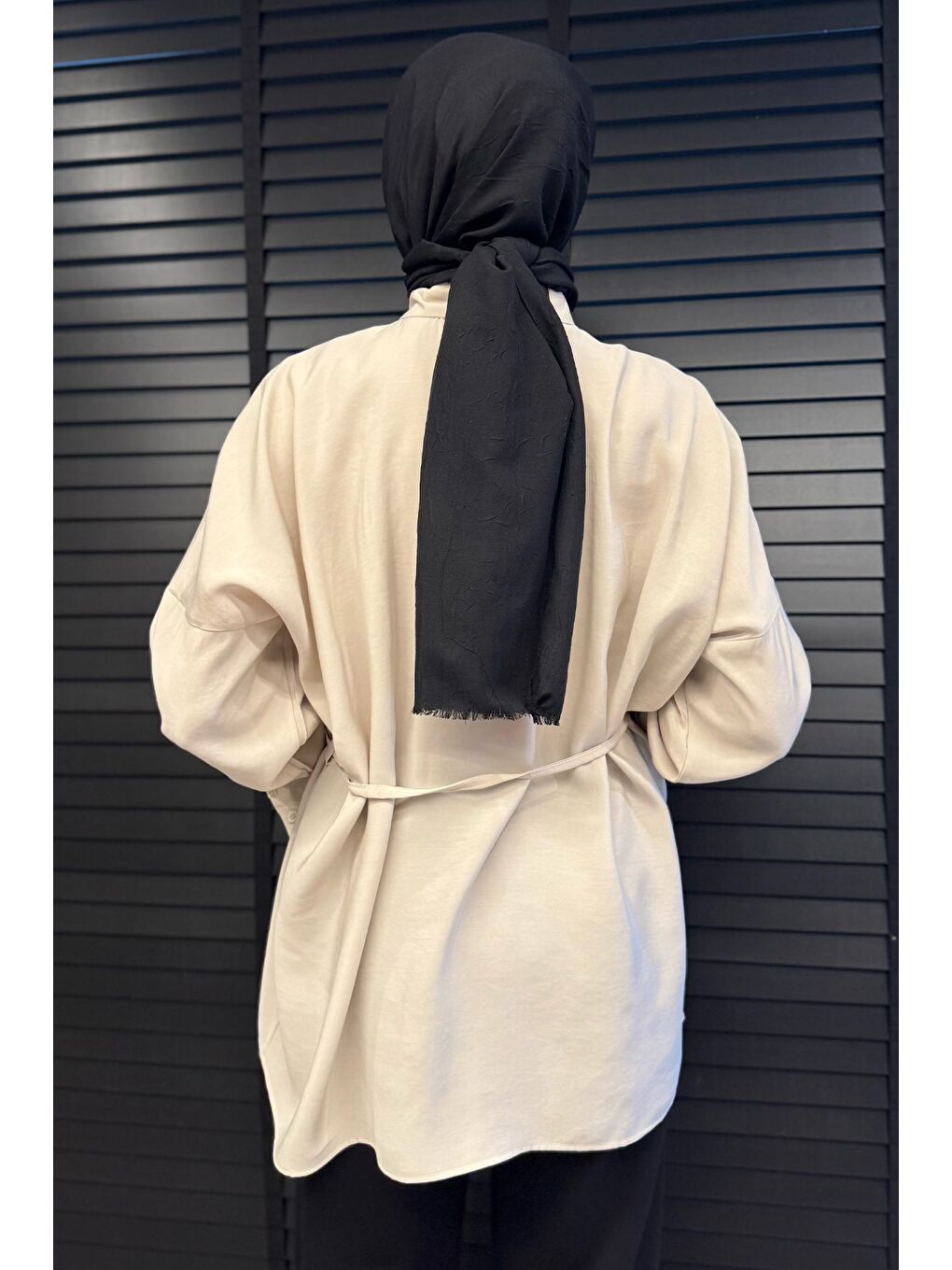 Bej Kadın Ön Büzgü Detaylı Bel Bağlamalı Tesettür Tunik-6