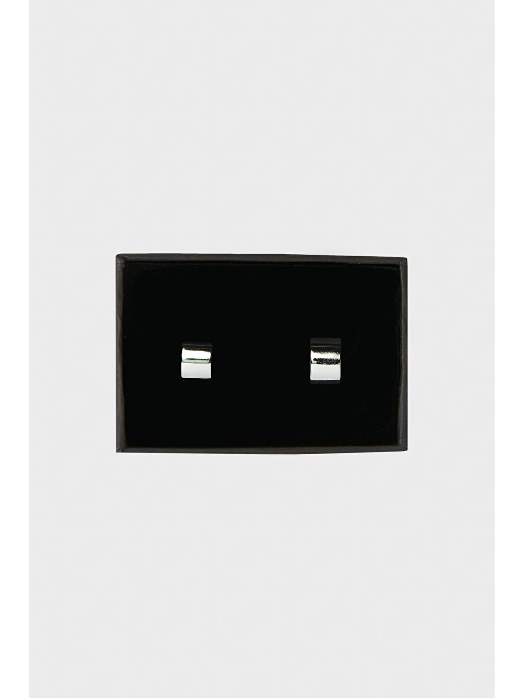 Erkek Gri Metal Kol Düğmesi