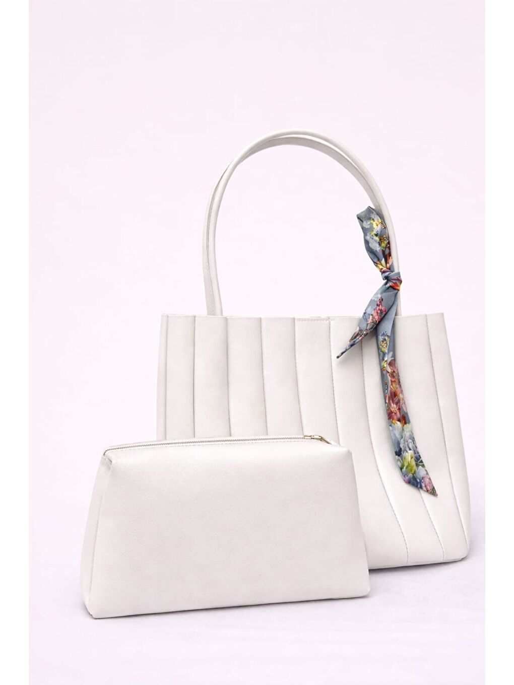 Beyaz Kadın Piliseli Omuz Çantası ve Cüzdan Seti - Desenli Eşarp Detaylı El ve Kol Çantası 12676