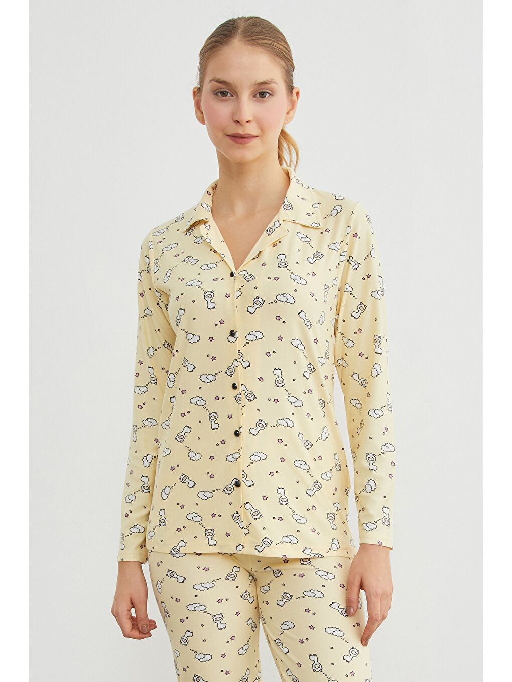 Sarı Ayıcık Desenli Gömlek Yaka Süet Pijama Takımı-2