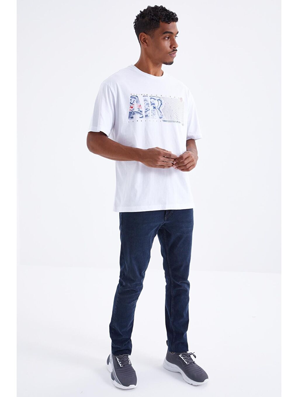 TOMMYLIFE Beyaz Air Baskılı O Yaka Erkek Oversize T-Shirt  - 88097 - 1