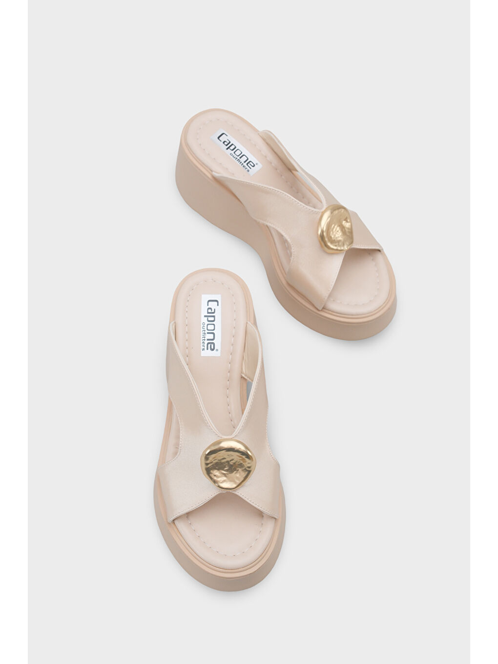 Bej Zarla Taşlı Dolgu Topuk Günlük Kadın Terlik-5