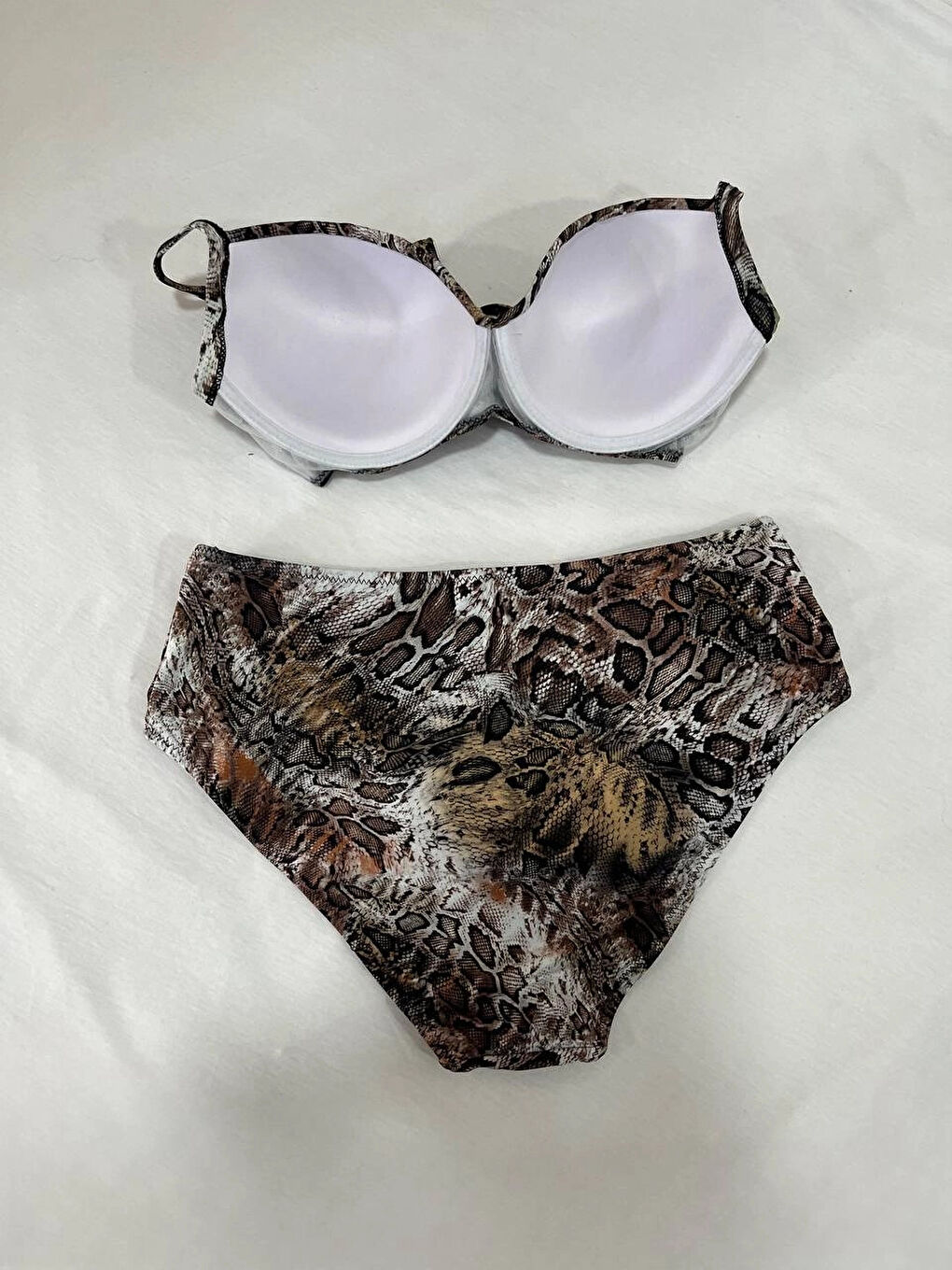 Kadın Kahverengi Leopar Desenli Astarlı Büyük Beden Bikini Takımı HZL25S-LC25006-4